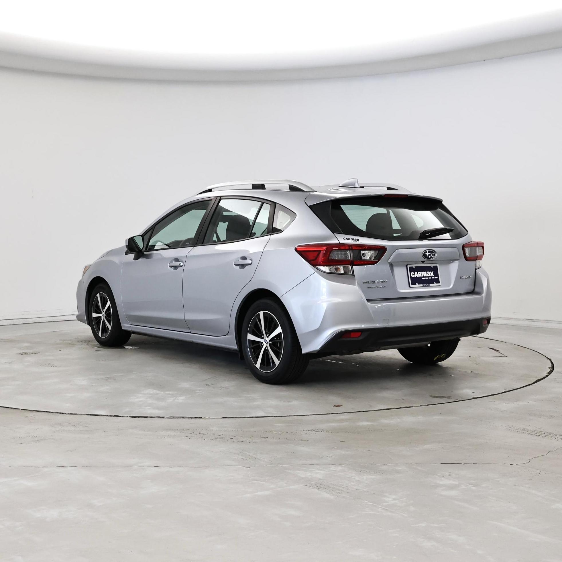Thumbnail: 2022 Subaru Impreza - 2