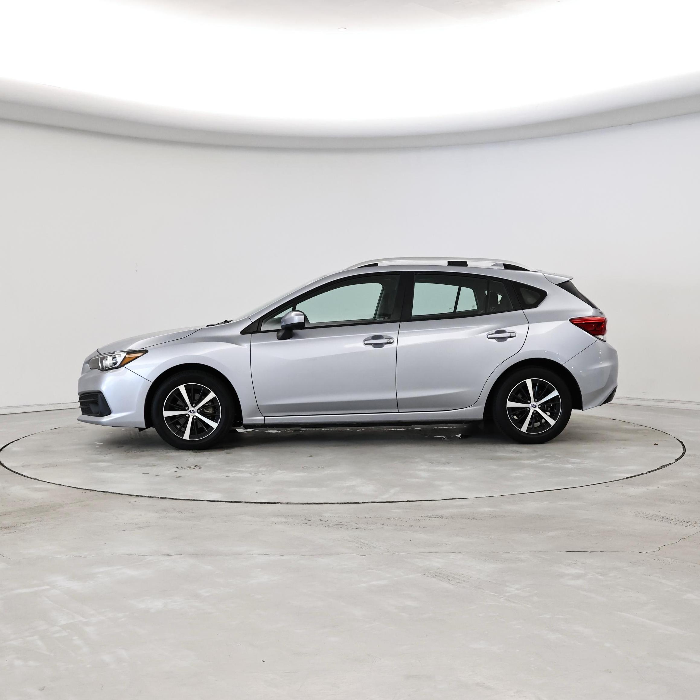 Thumbnail: 2022 Subaru Impreza - 3