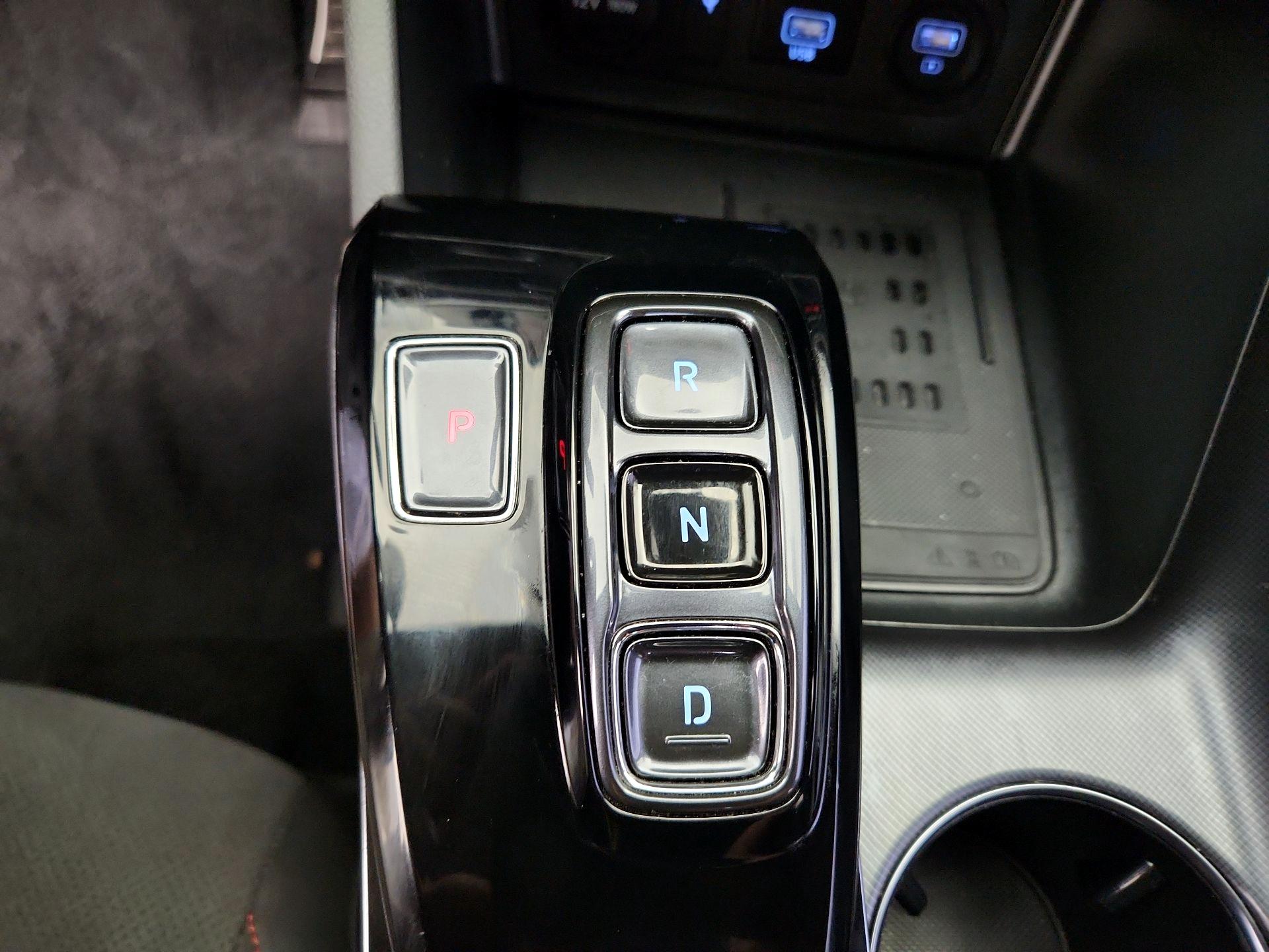 Thumbnail: 2023 Hyundai Sonata - 17