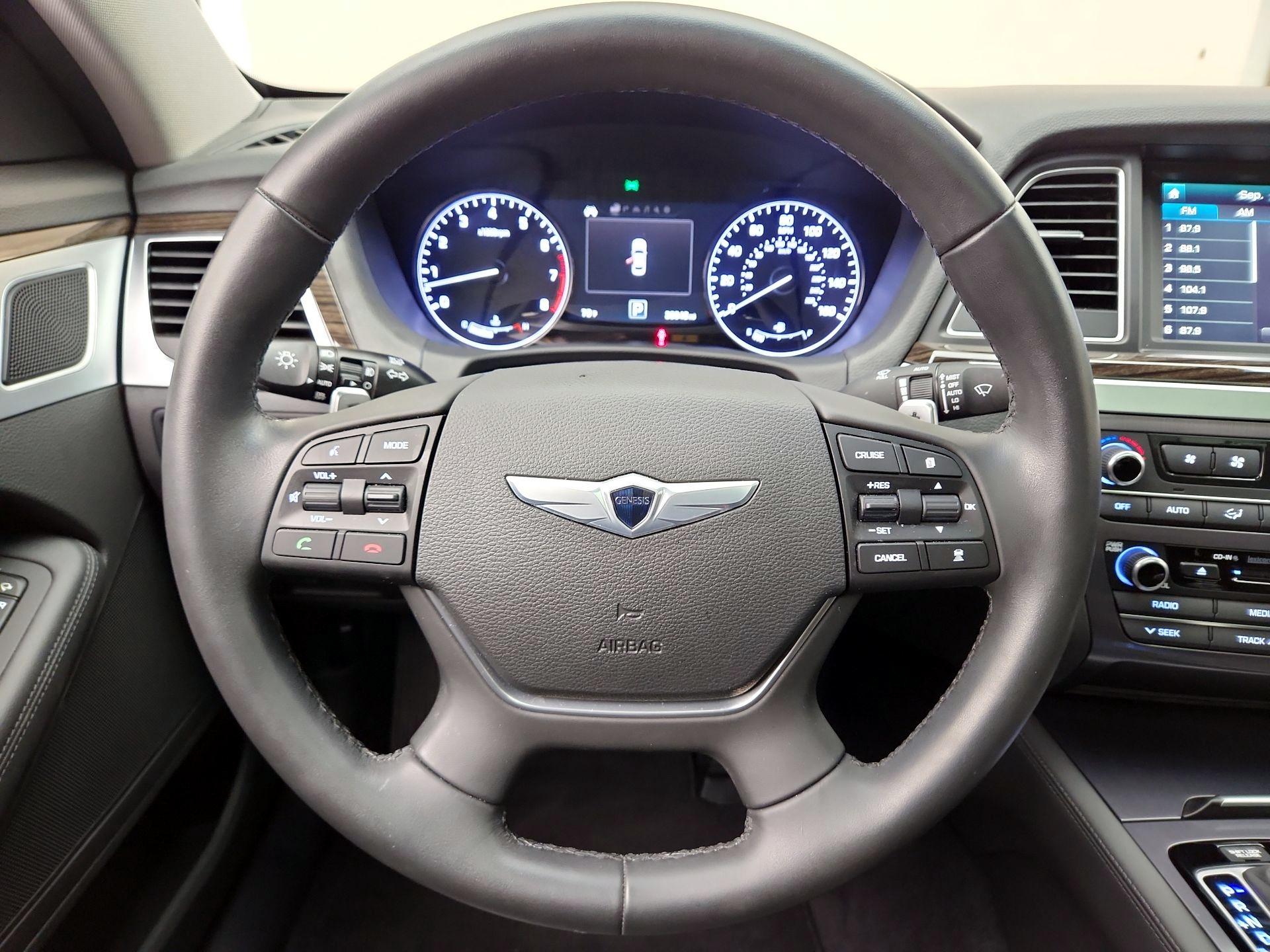 Thumbnail: 2016 Hyundai Genesis - 10