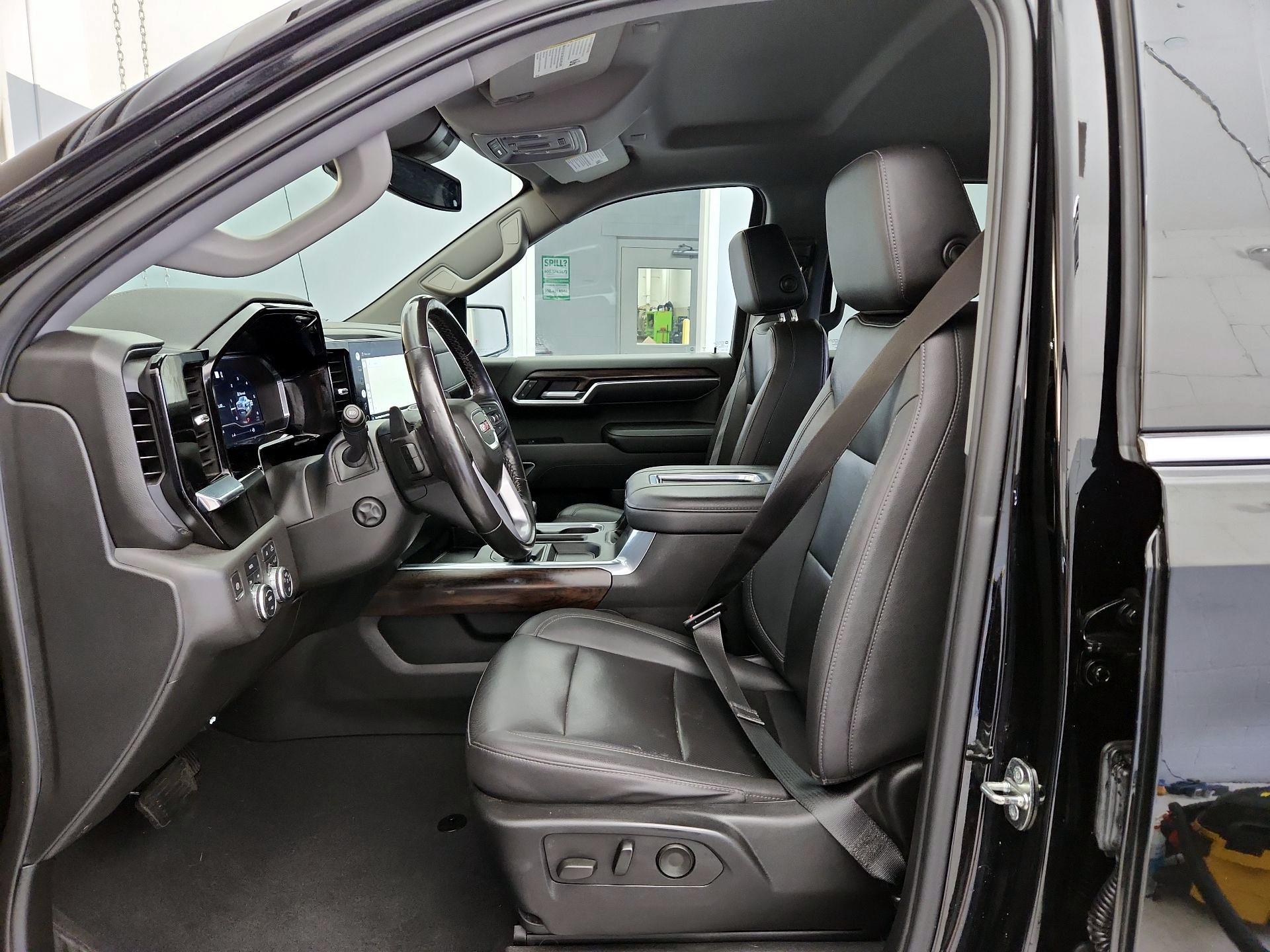 Thumbnail: 2022 GMC Sierra 1500 - 11