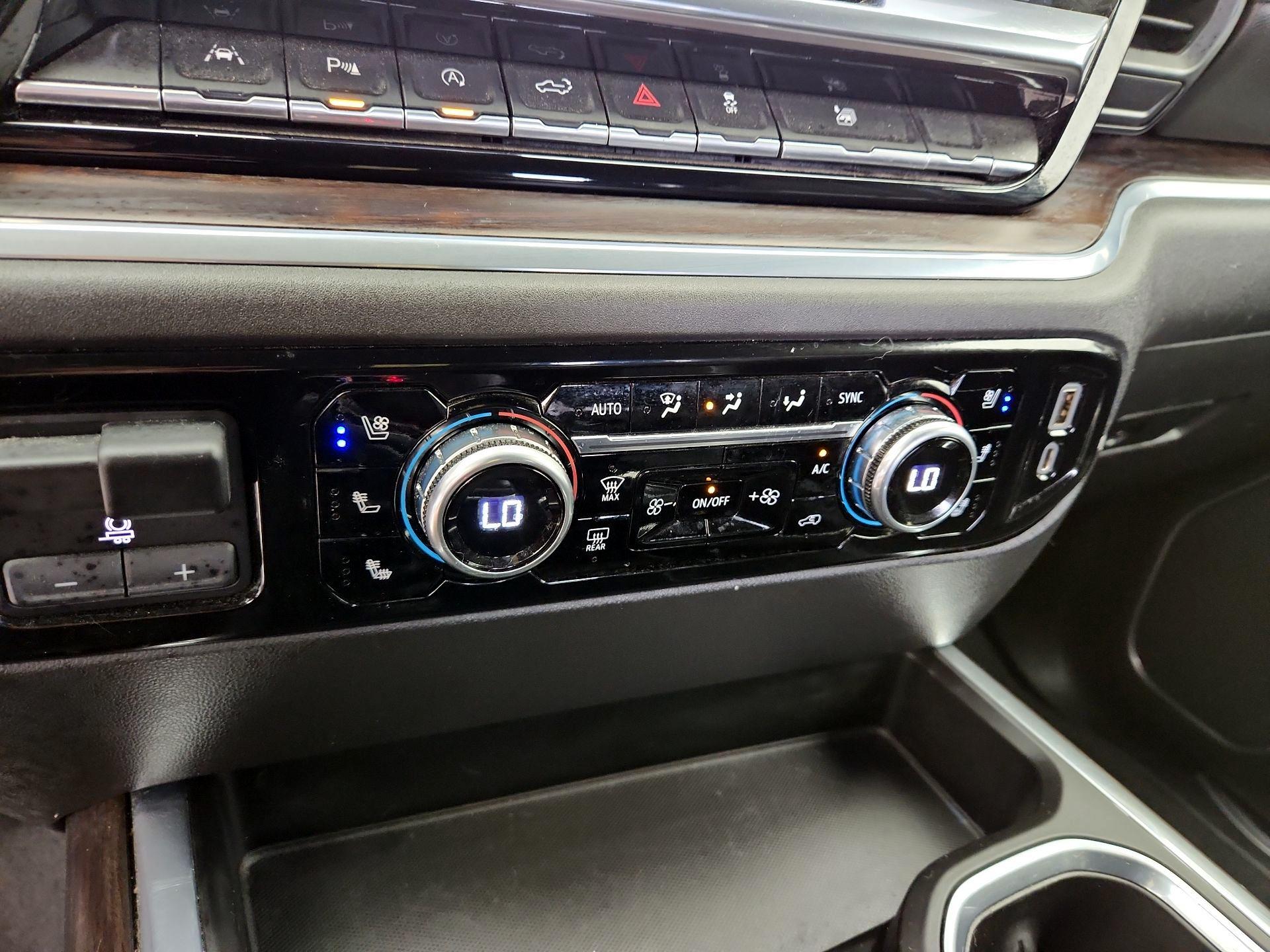 Thumbnail: 2022 GMC Sierra 1500 - 17