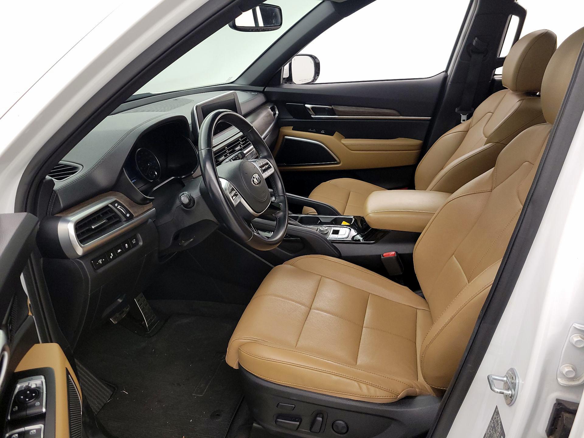 Thumbnail: 2020 Kia Telluride - 11