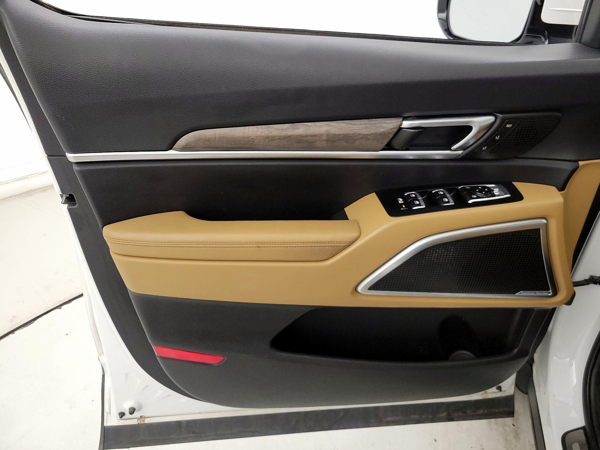 Thumbnail: 2020 Kia Telluride - 12