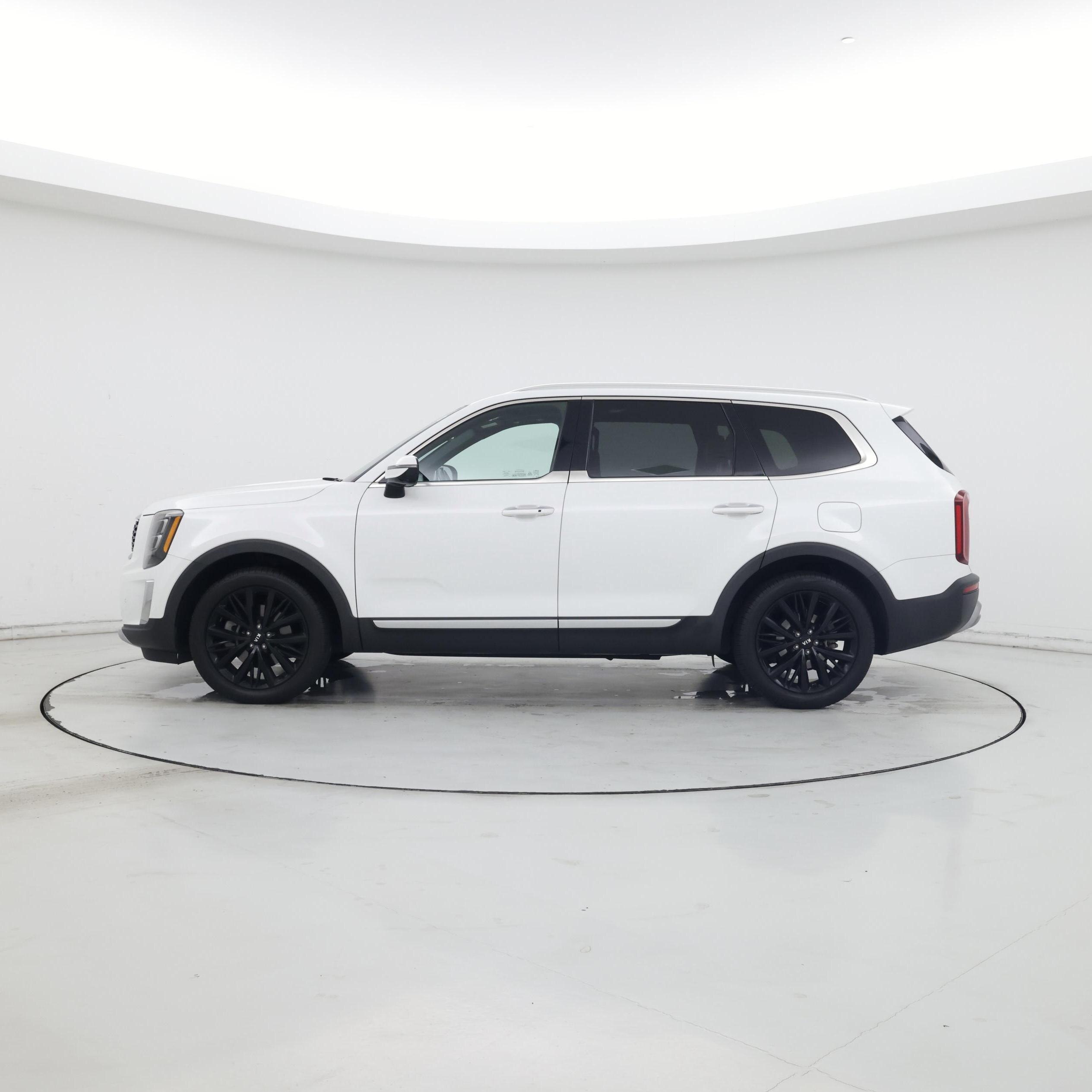 Thumbnail: 2020 Kia Telluride - 3