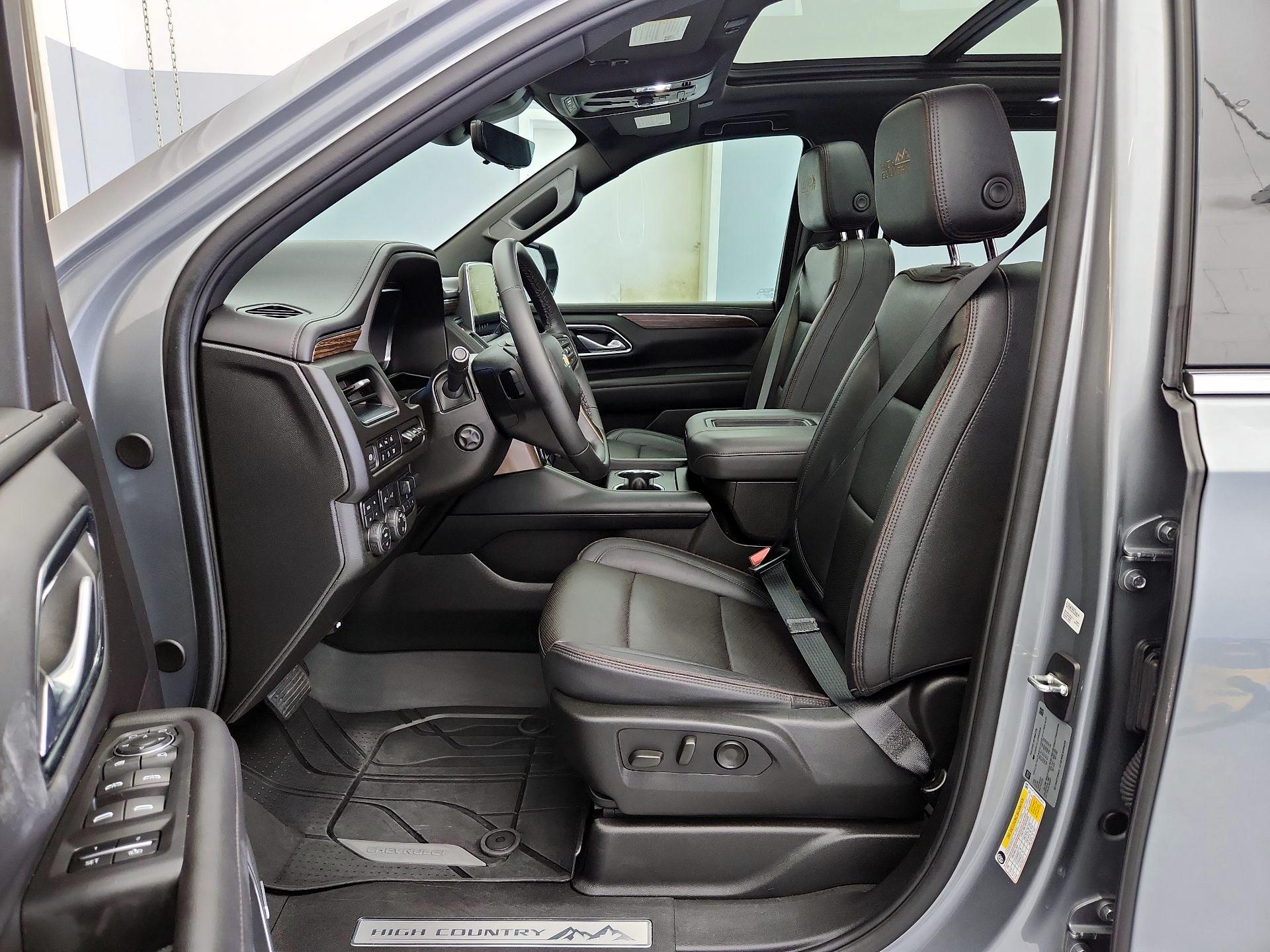 Thumbnail: 2023 Chevrolet Tahoe - 11