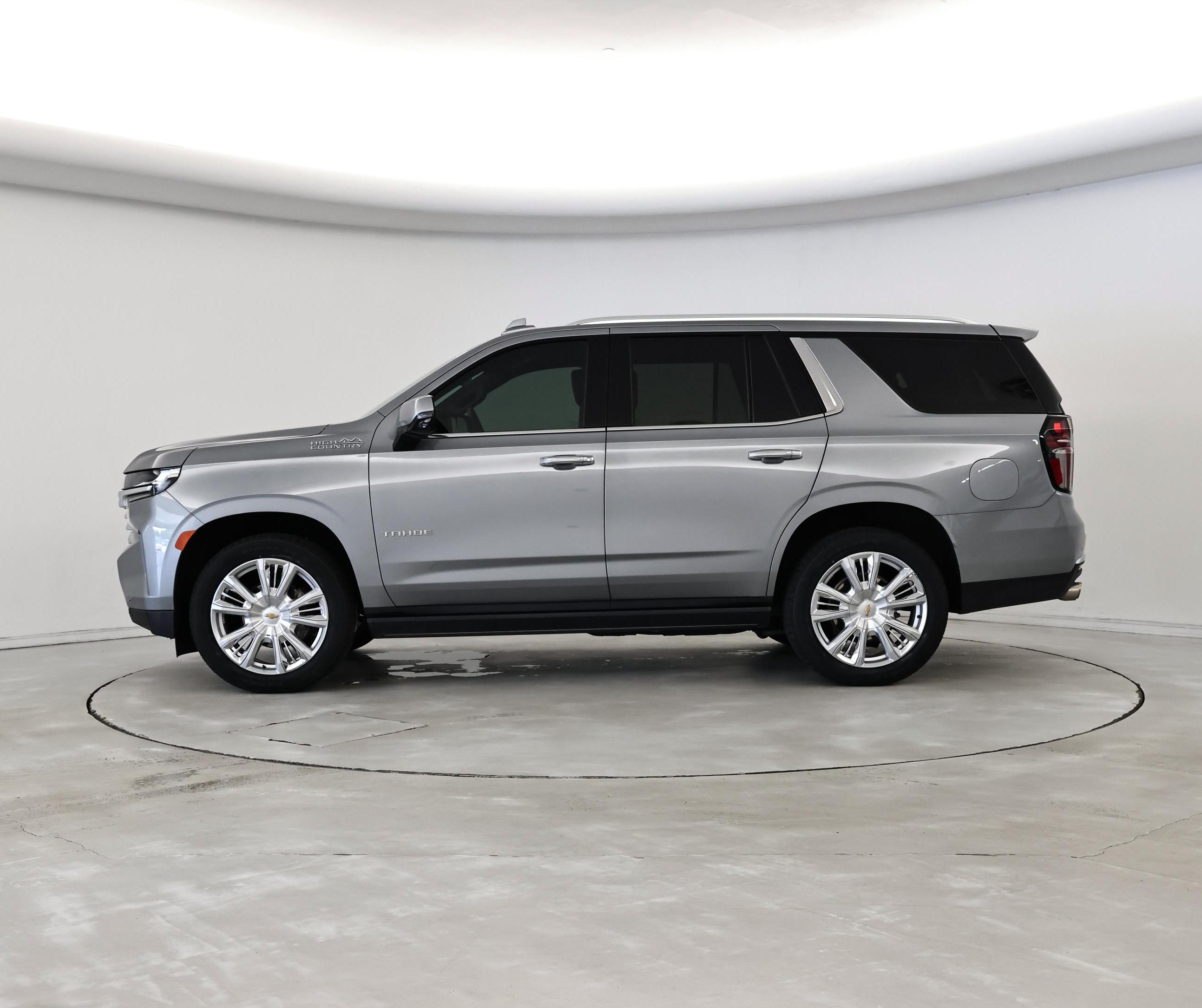 Thumbnail: 2023 Chevrolet Tahoe - 3