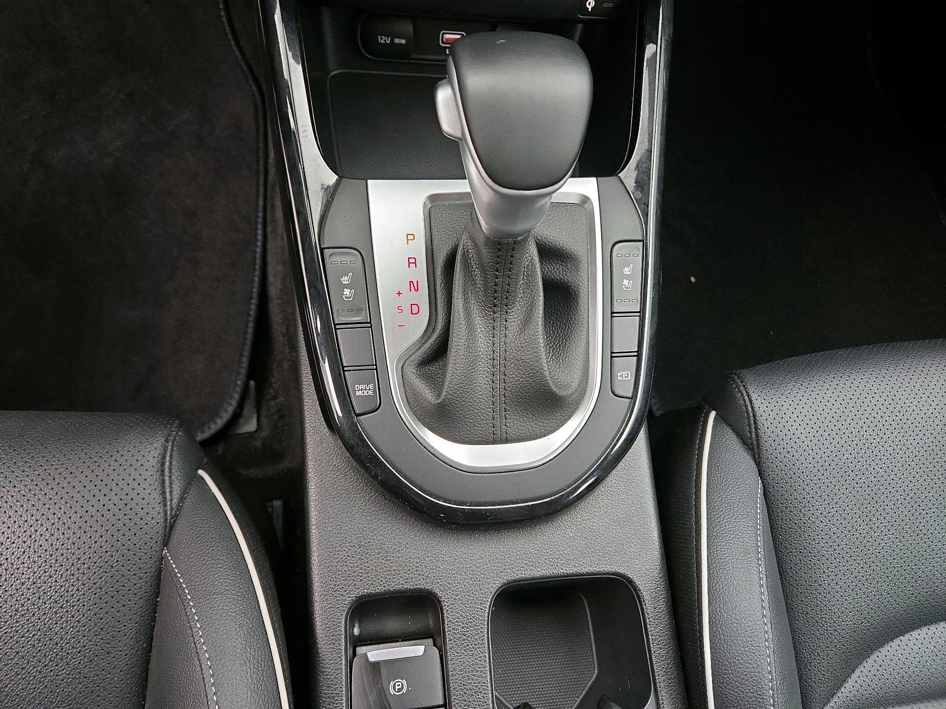Thumbnail: 2023 Kia Forte - 18