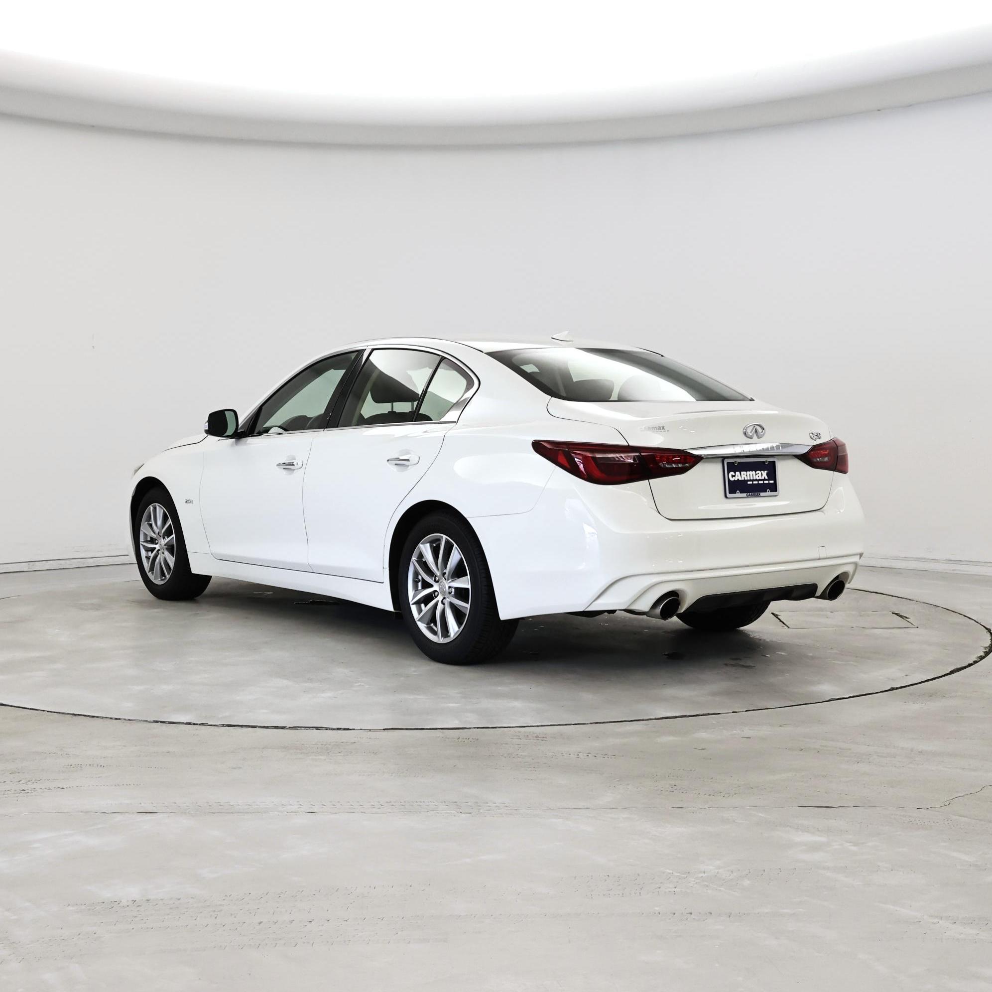 Thumbnail: 2018 INFINITI Q50 - 2
