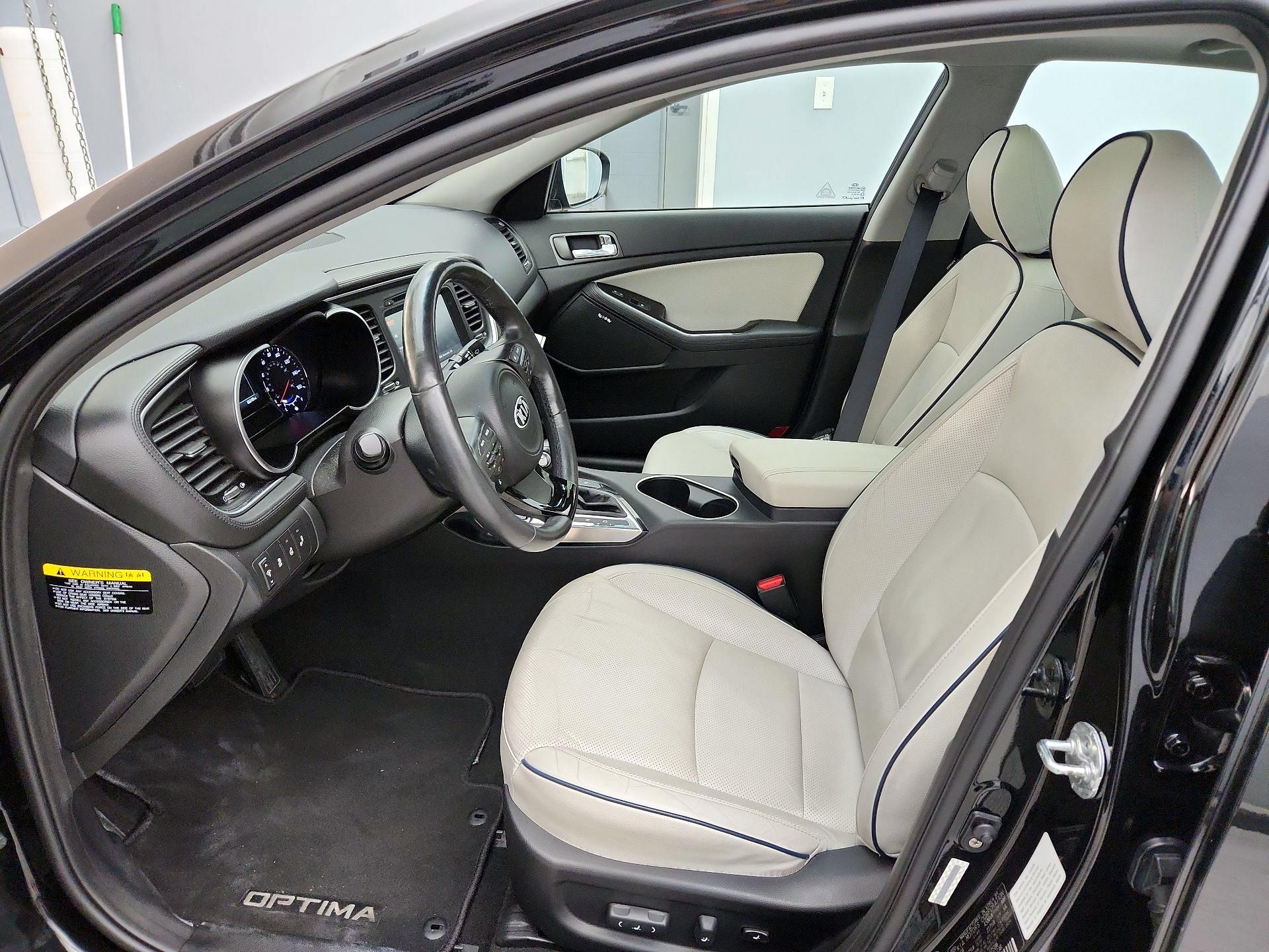 Thumbnail: 2014 Kia Optima - 11