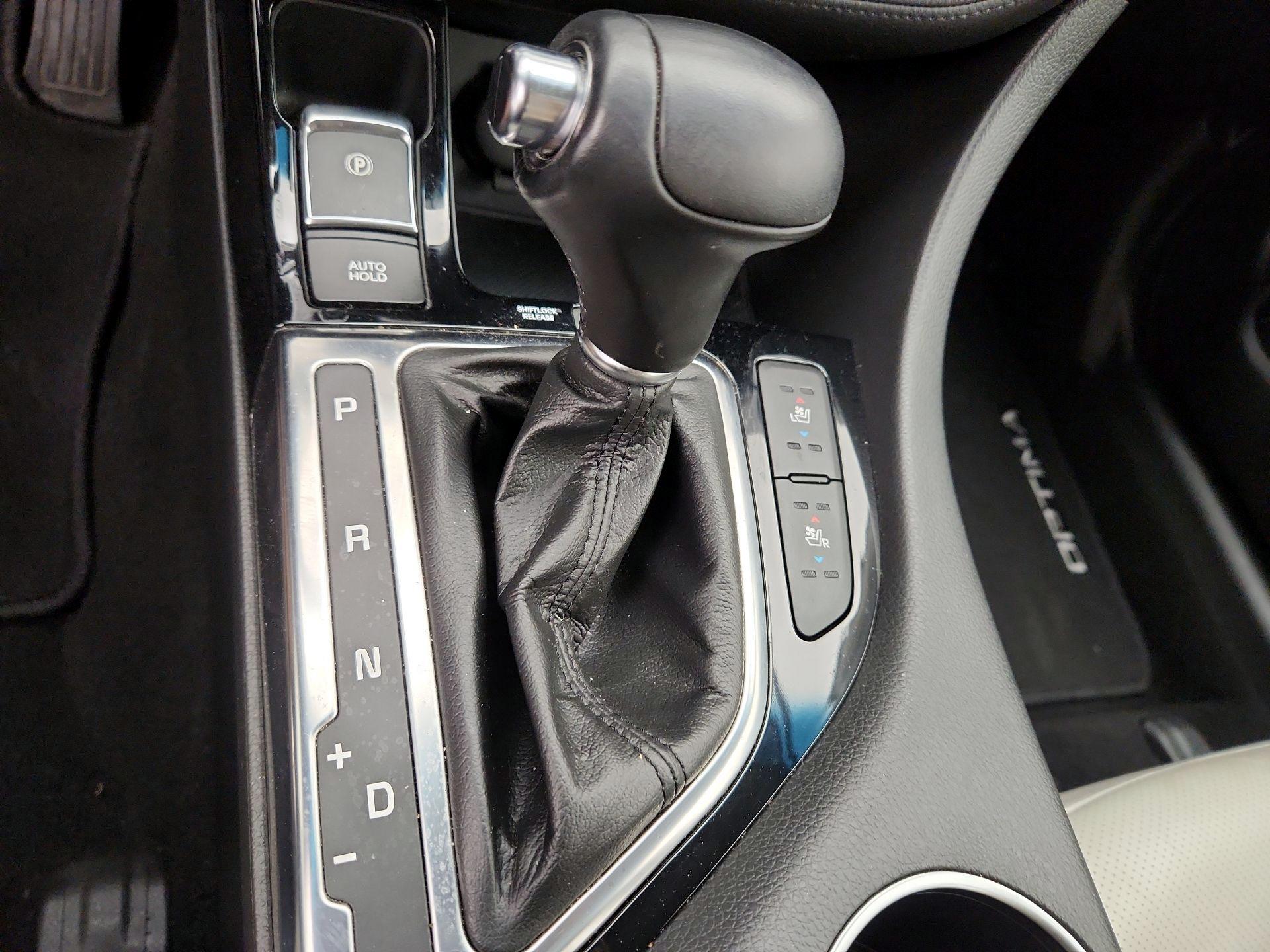 Thumbnail: 2014 Kia Optima - 18