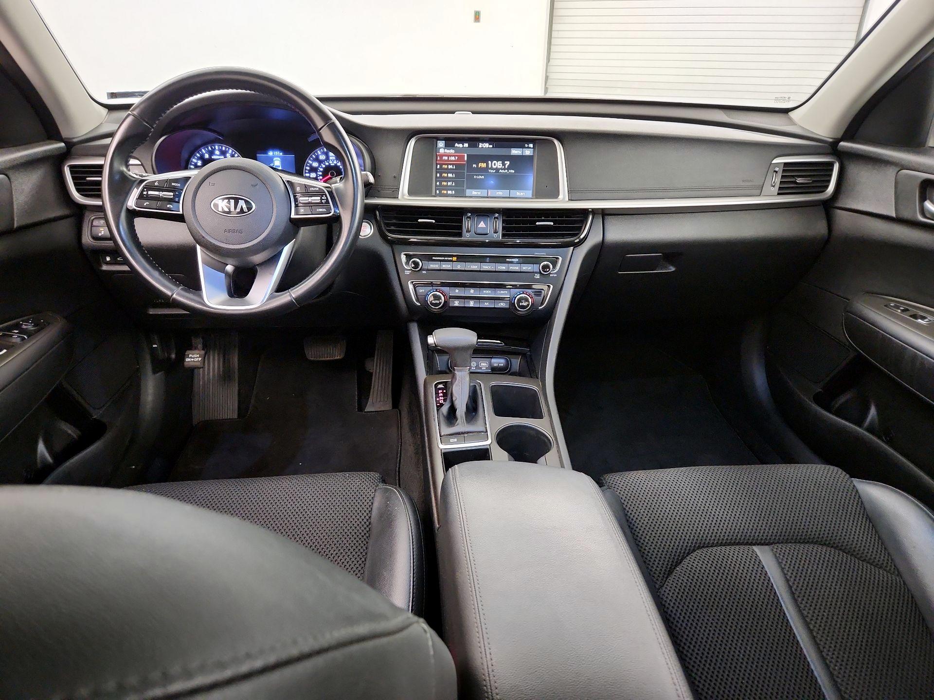 Thumbnail: 2019 Kia Optima - 8