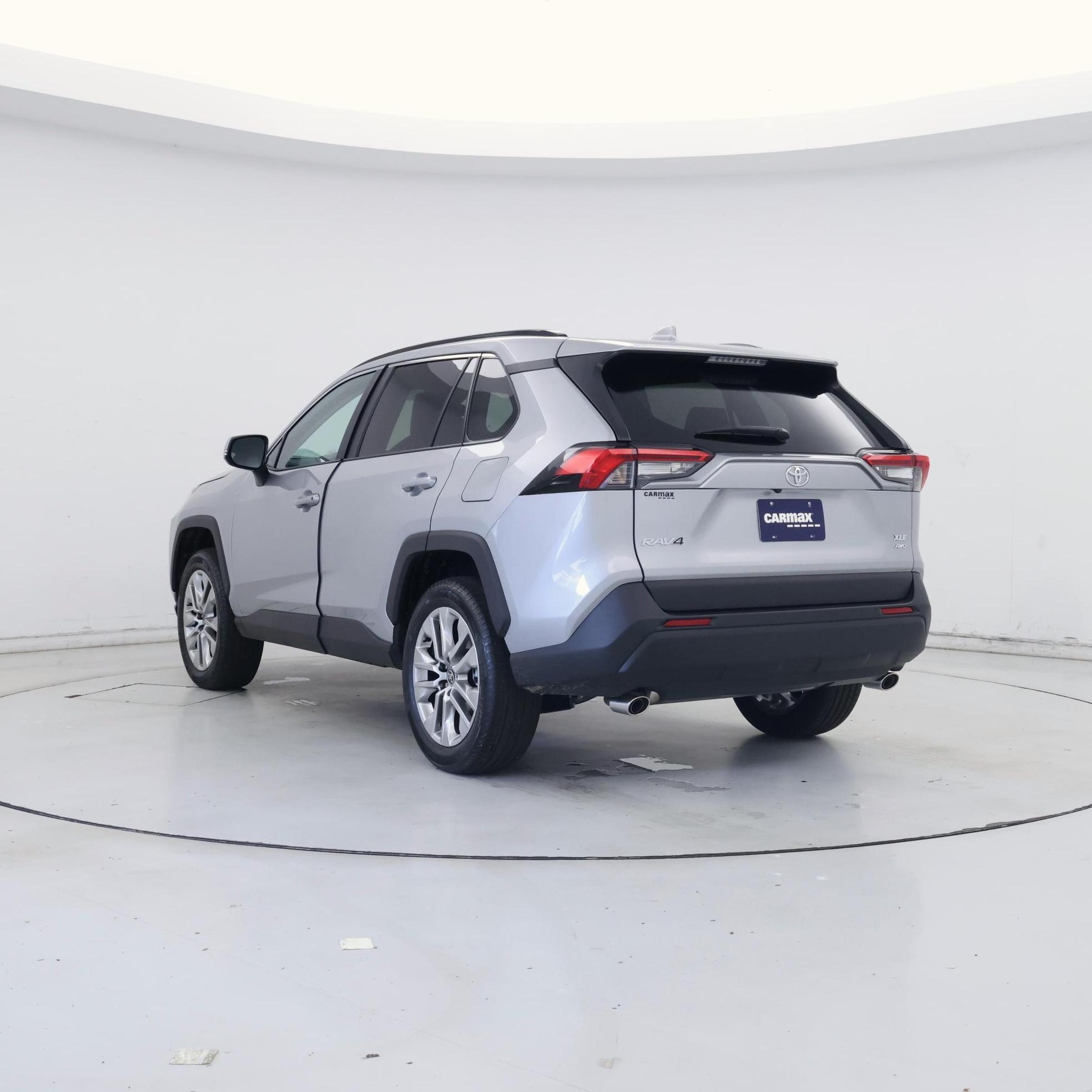 Thumbnail: 2025 Toyota RAV4 - 2