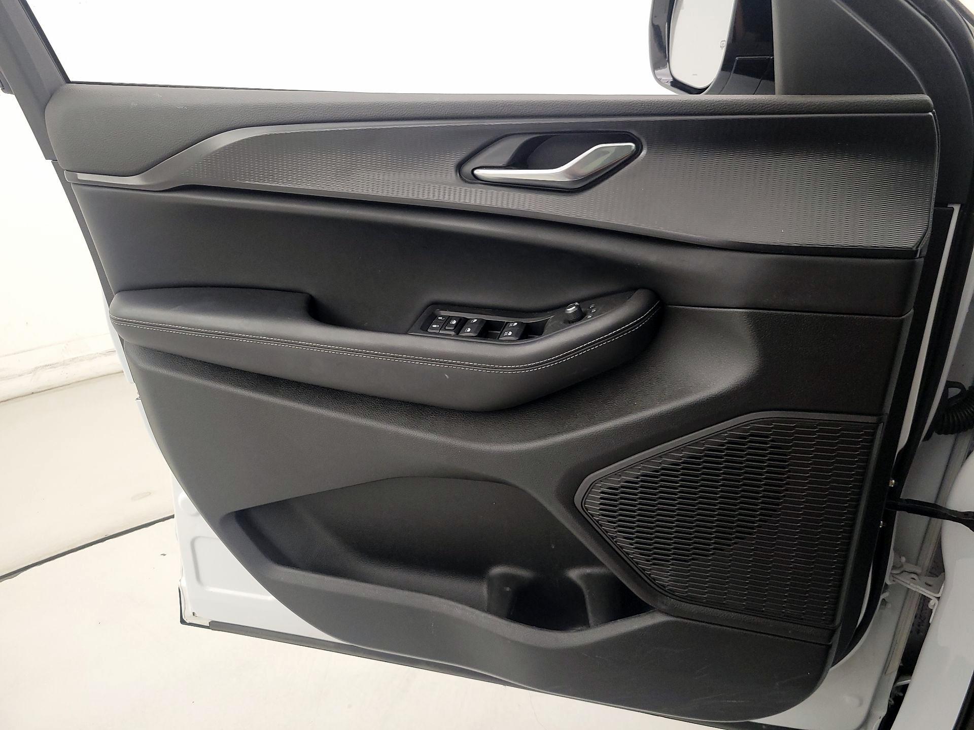 Thumbnail: 2024 Jeep Grand Cherokee L - 12