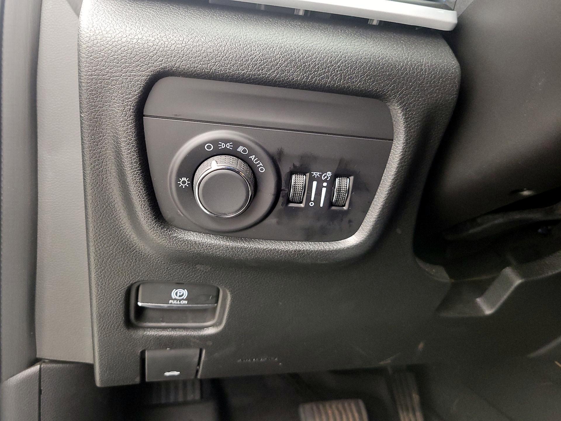 Thumbnail: 2024 Jeep Grand Cherokee L - 13