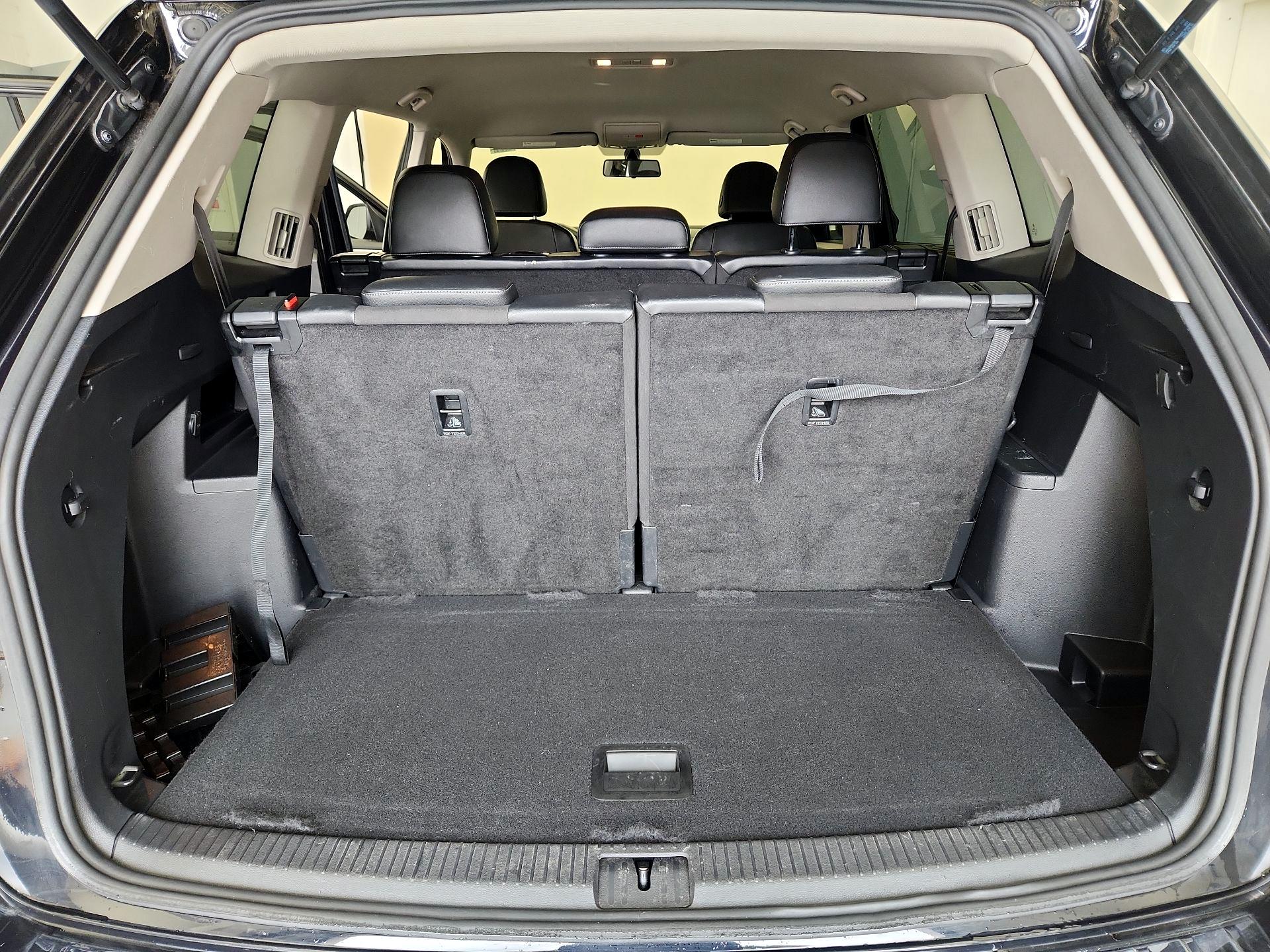 Thumbnail: 2019 Volkswagen Atlas - 20
