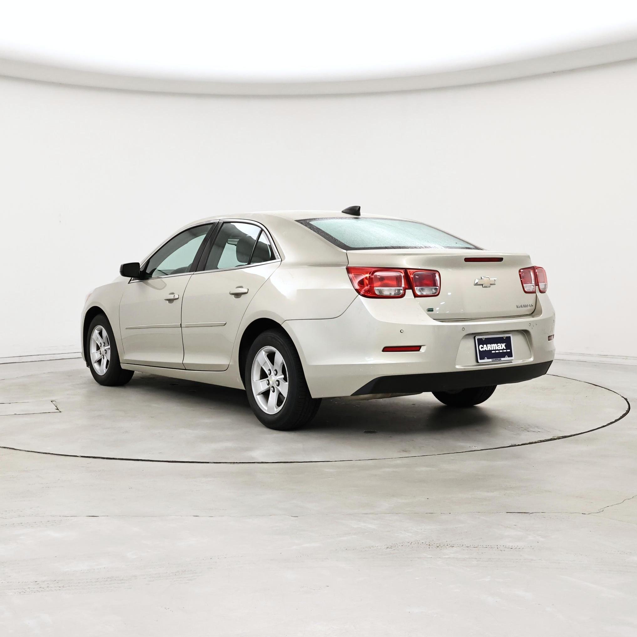 Thumbnail: 2016 Chevrolet Malibu - 2