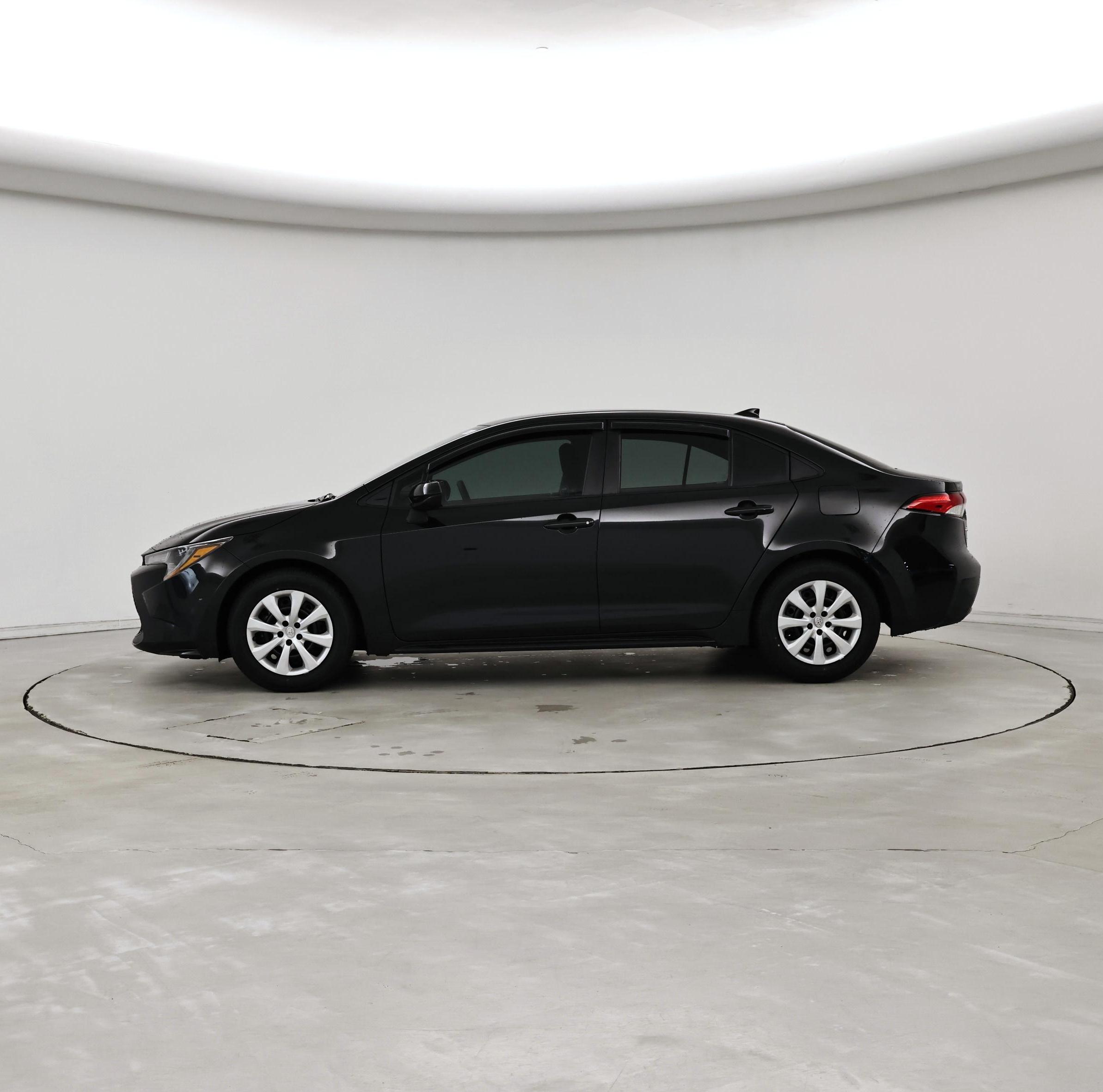 Thumbnail: 2022 Toyota Corolla - 3