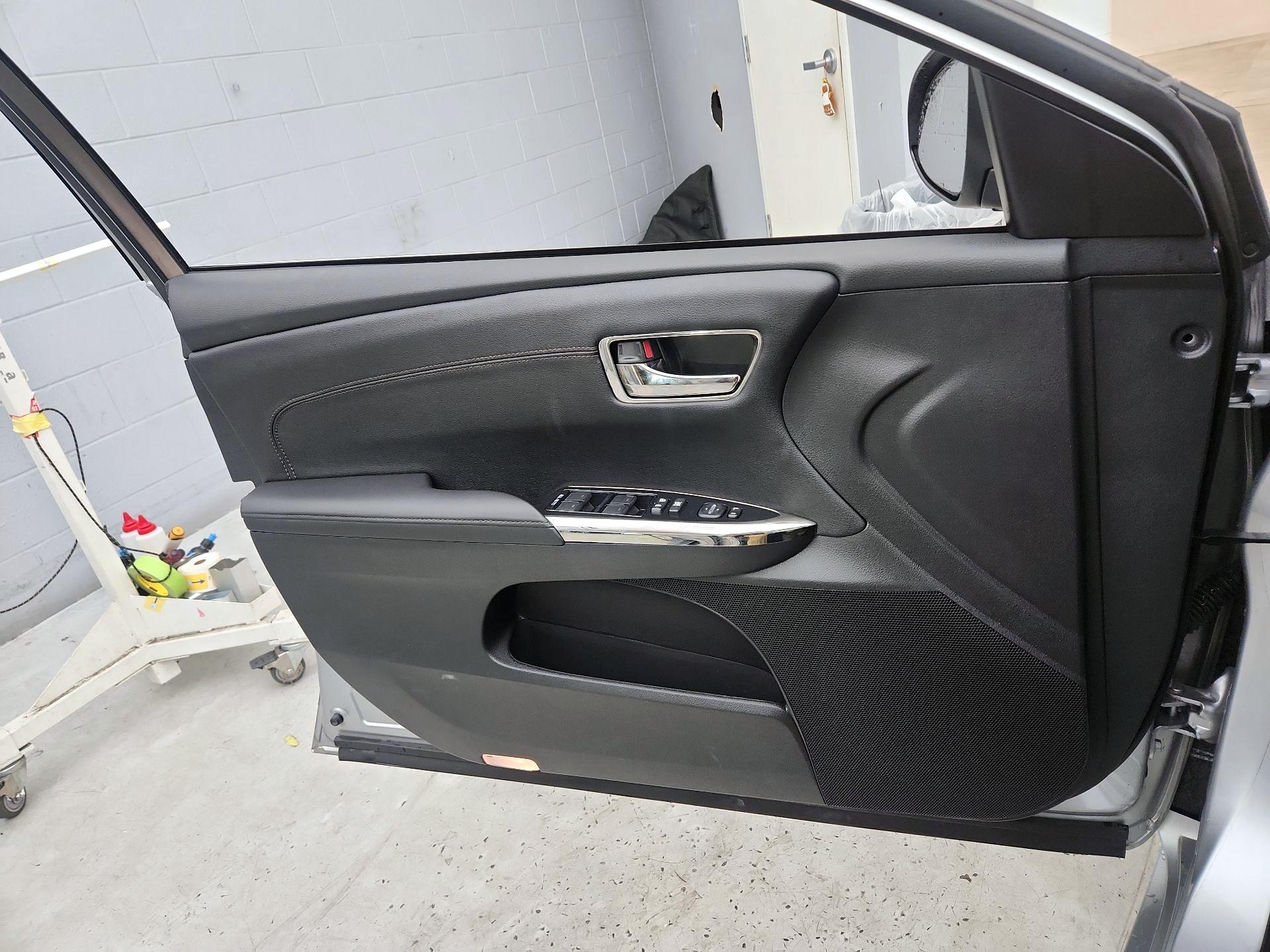 Thumbnail: 2015 Toyota Avalon - 12