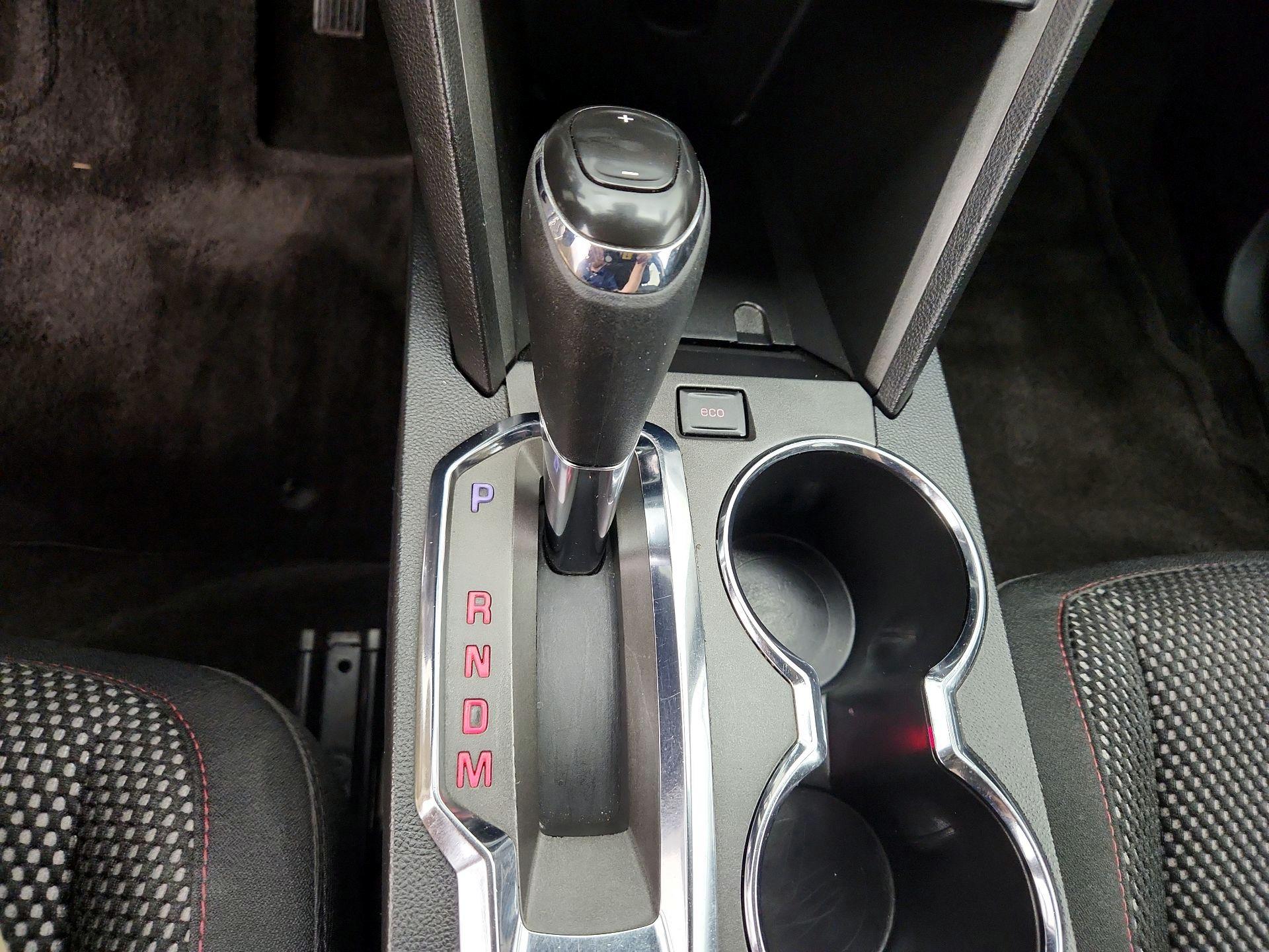 Thumbnail: 2016 GMC Terrain - 17