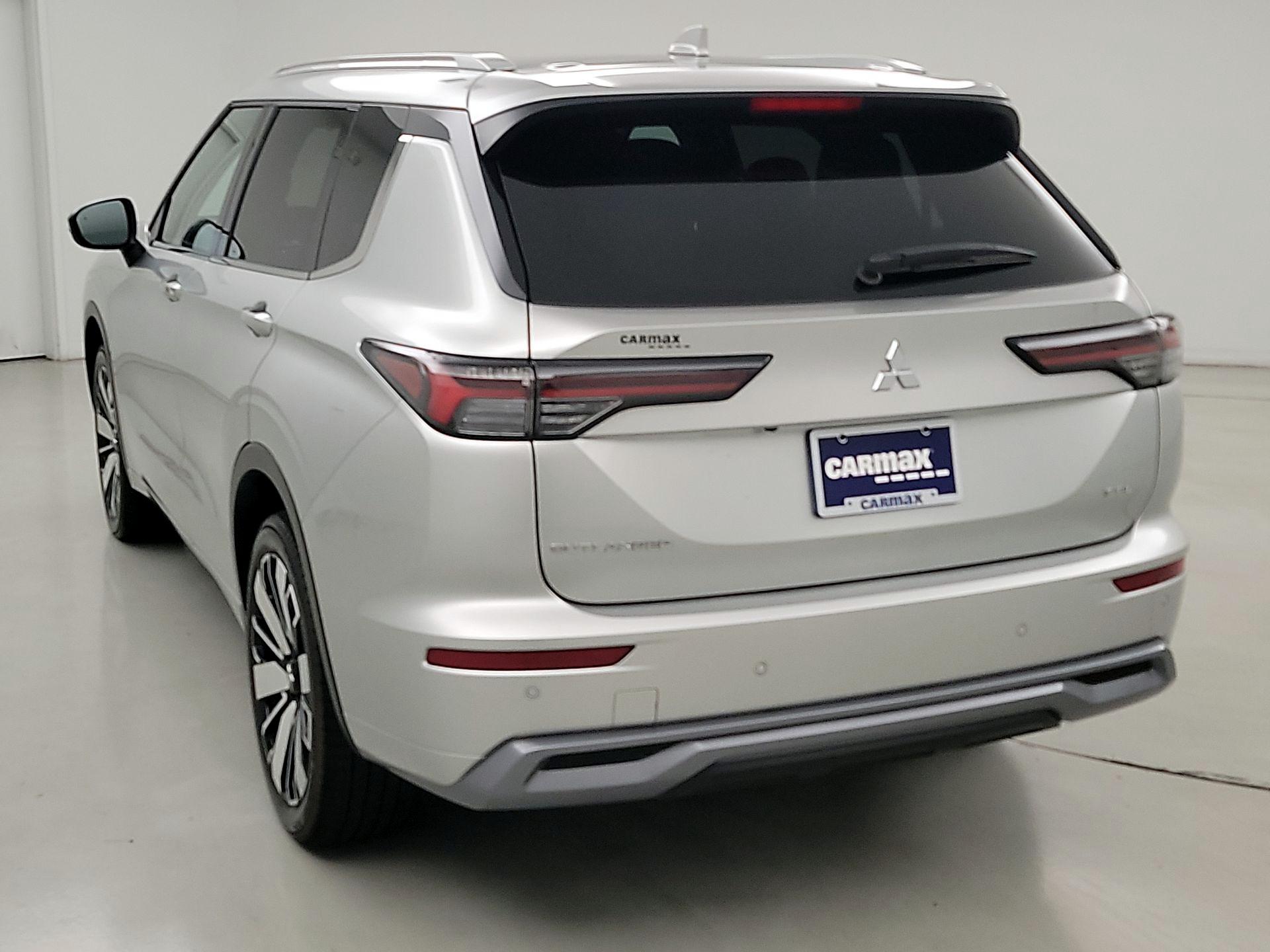 Thumbnail: 2025 Mitsubishi Outlander - 7