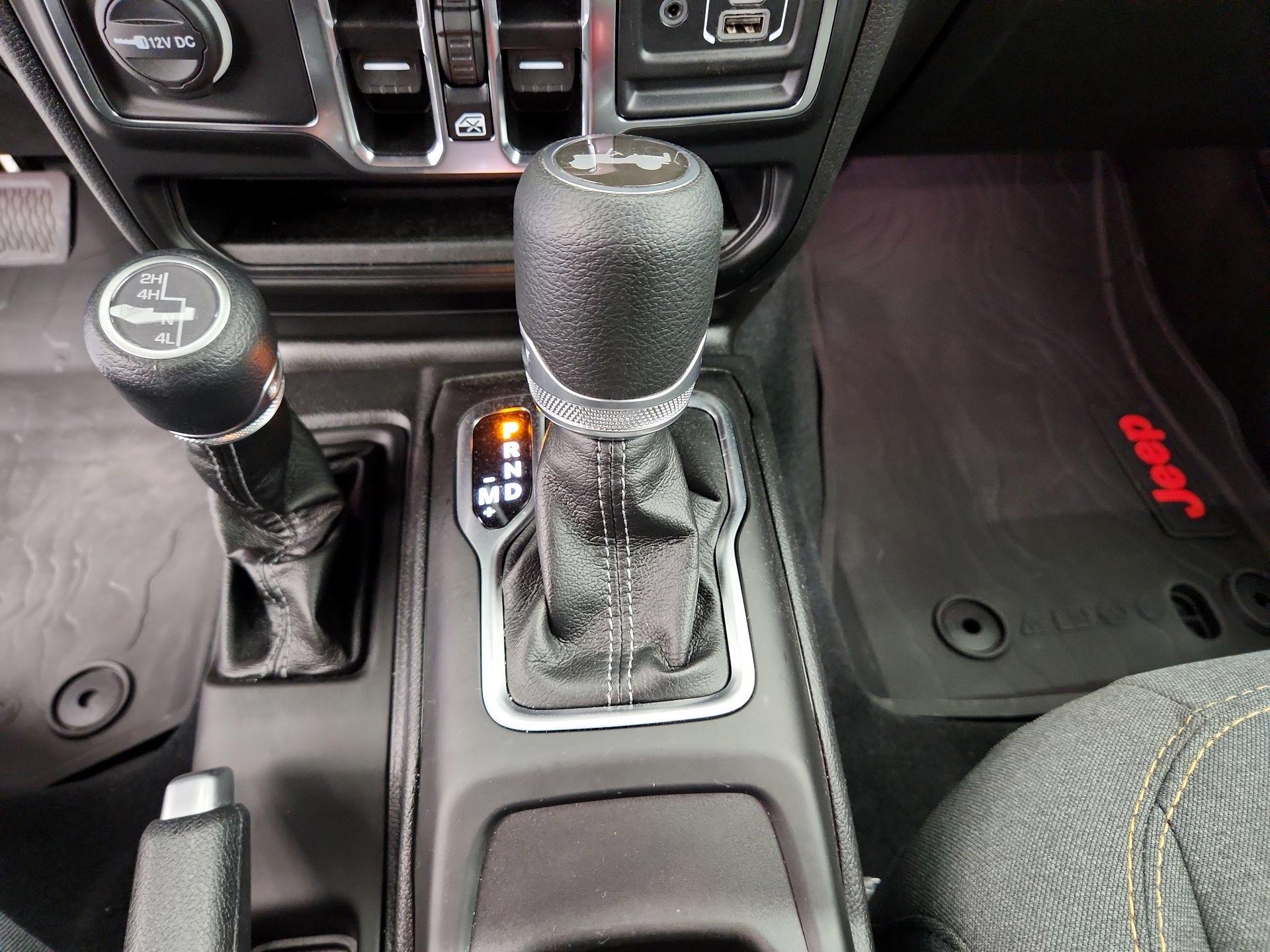 Thumbnail: 2024 Jeep Wrangler - 17