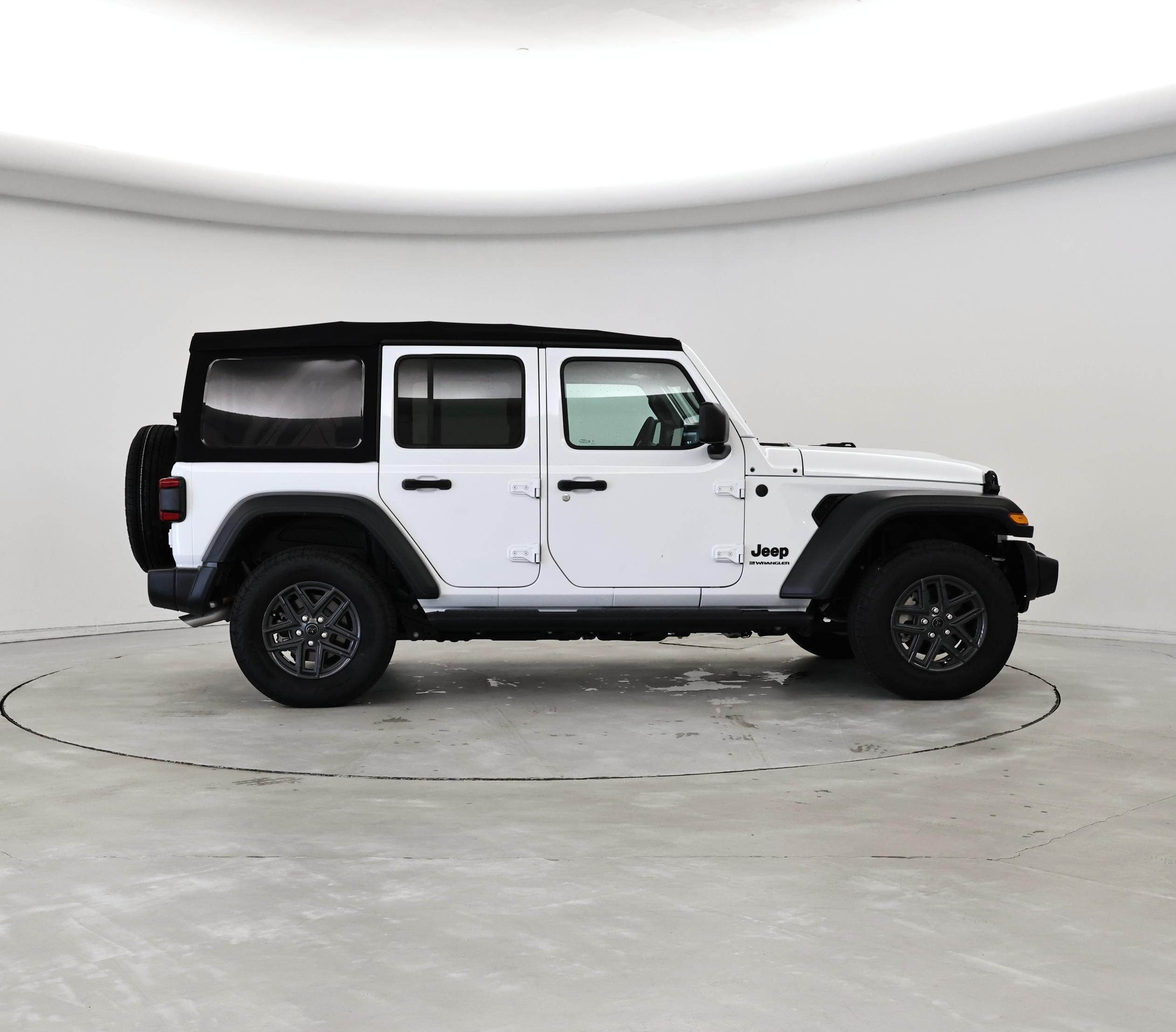 Thumbnail: 2024 Jeep Wrangler - 7