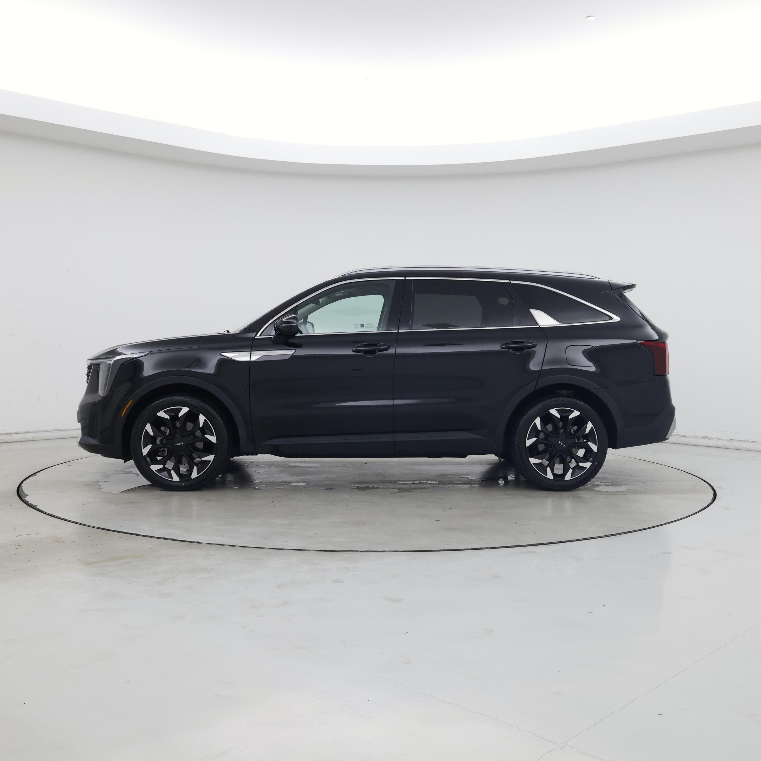 Thumbnail: 2024 Kia Sorento - 3