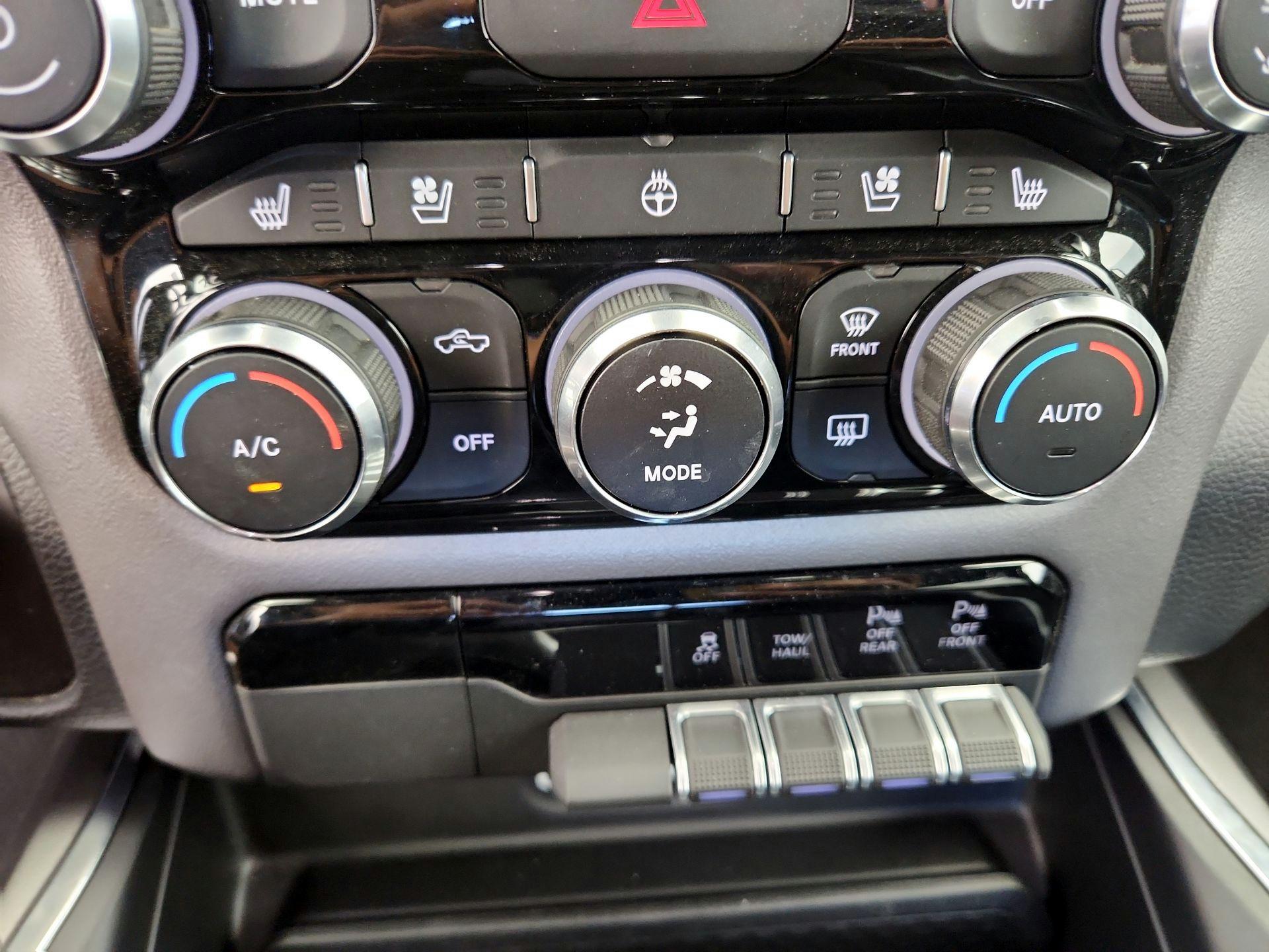 Thumbnail: 2022 RAM 1500 - 17