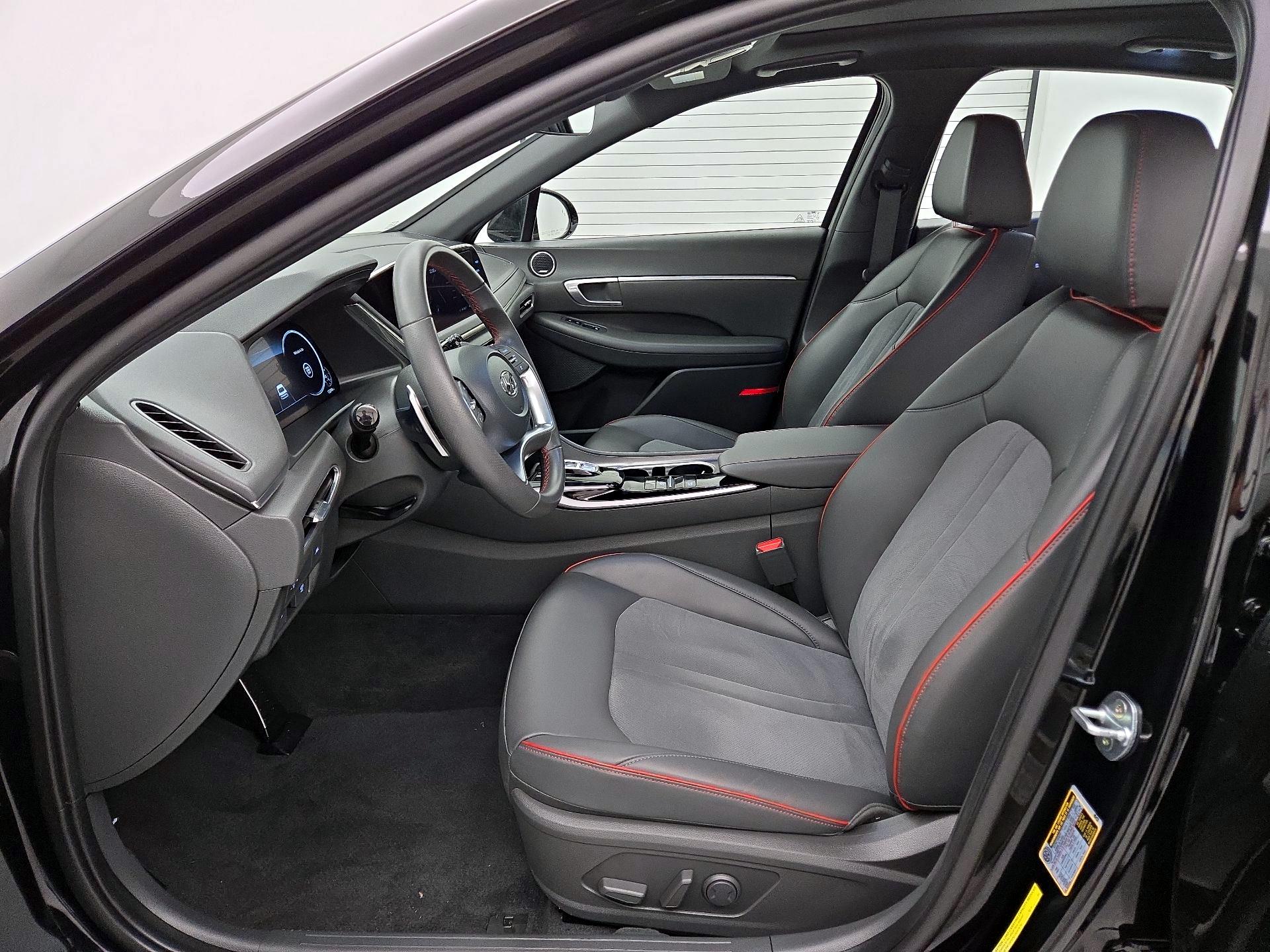 Thumbnail: 2022 Hyundai Sonata - 11