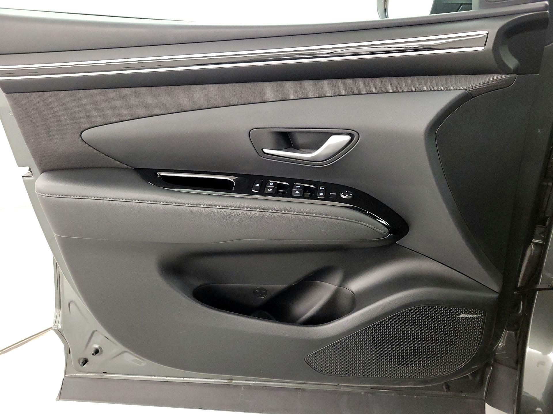 Thumbnail: 2022 Hyundai Tucson - 12