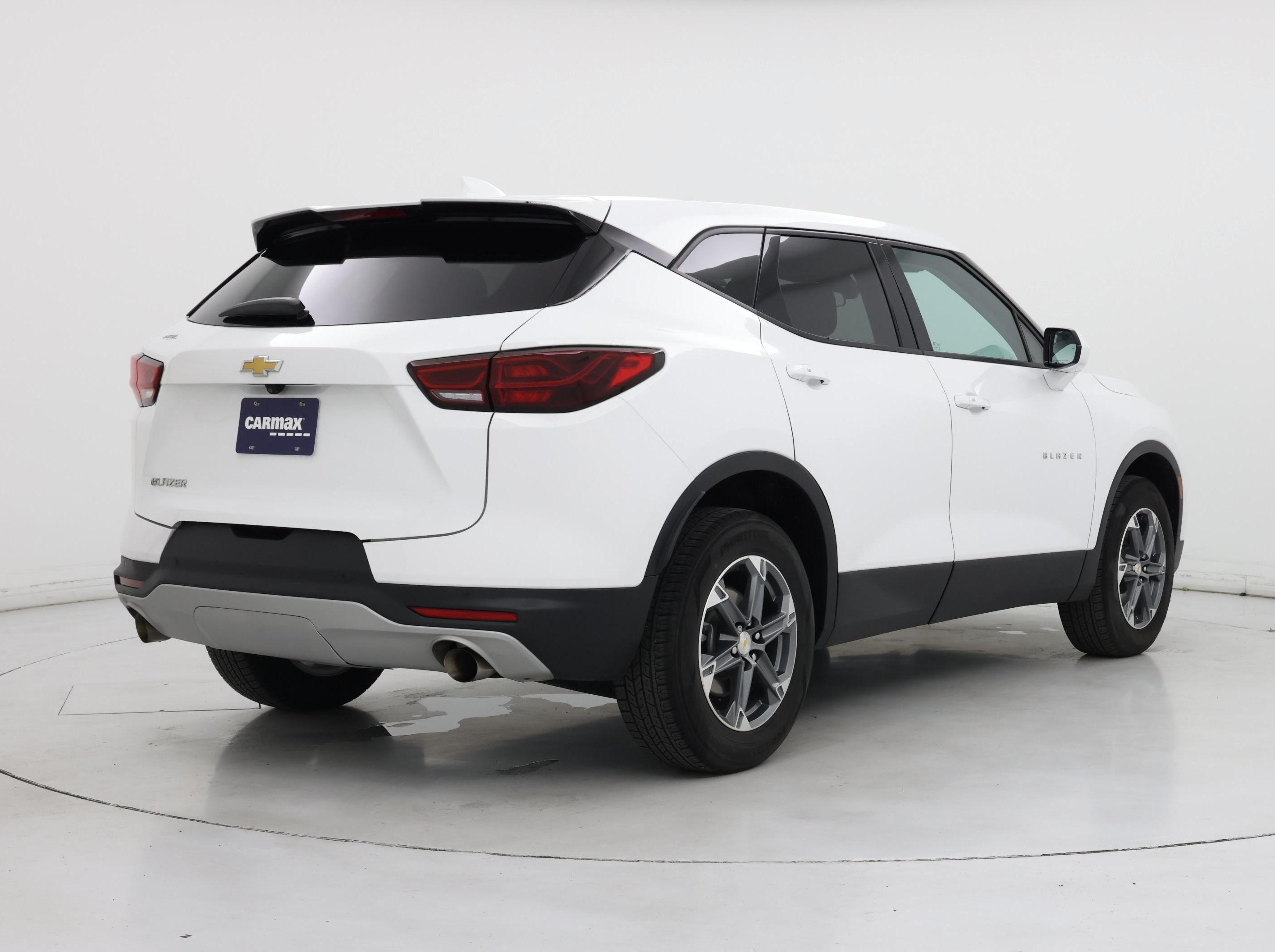 Thumbnail: 2023 Chevrolet Blazer - 8
