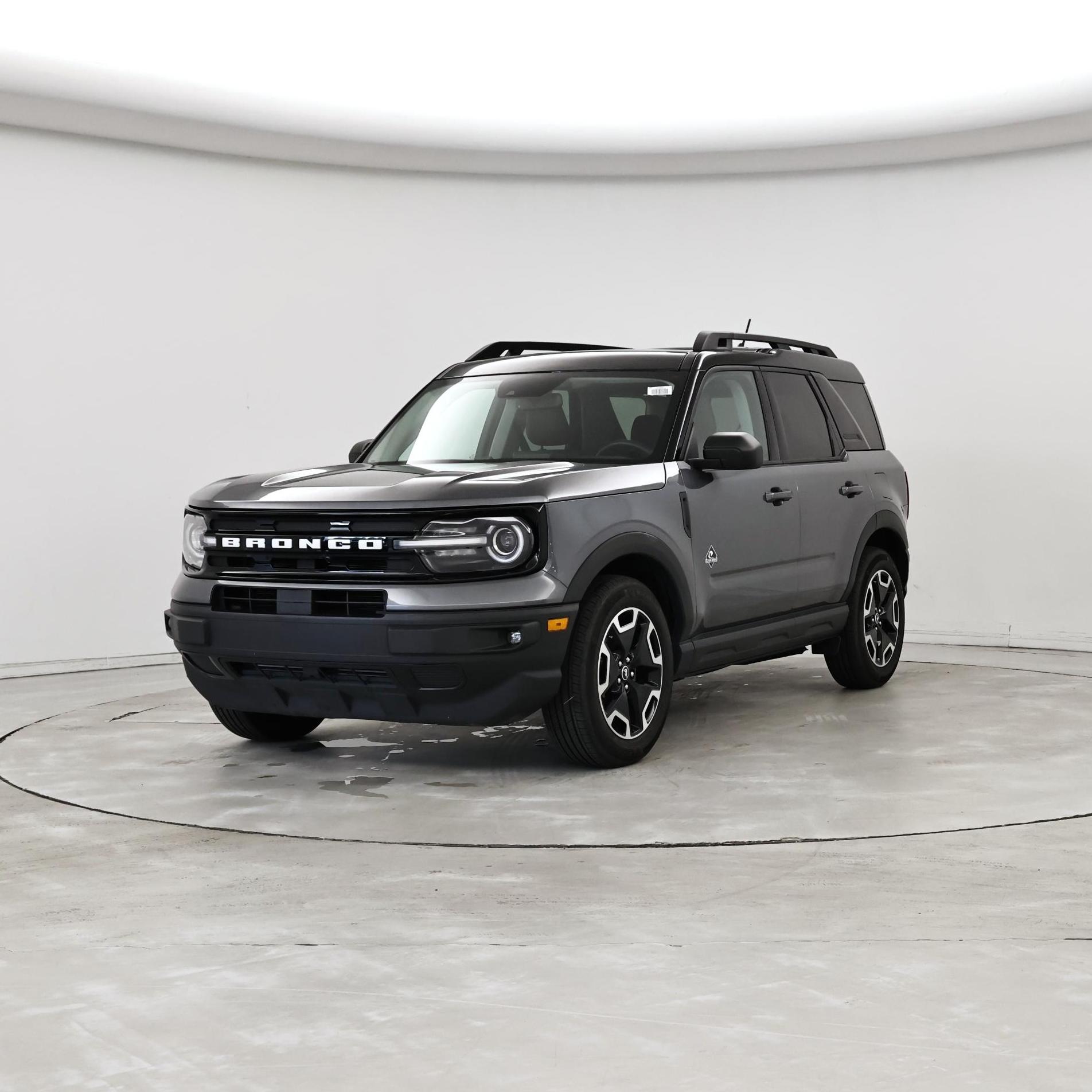 Thumbnail: 2022 Ford Bronco Sport - 4