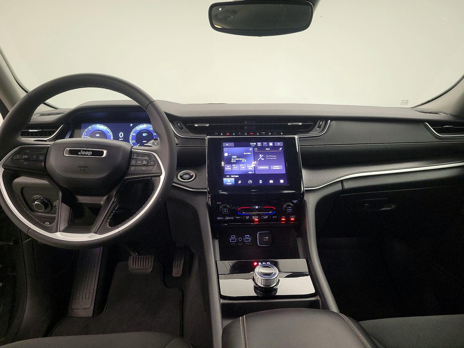 Thumbnail: 2023 Jeep Grand Cherokee - 8