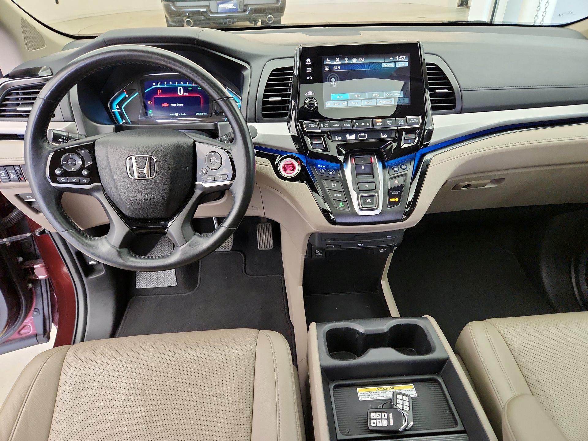 Thumbnail: 2018 Honda Odyssey - 9