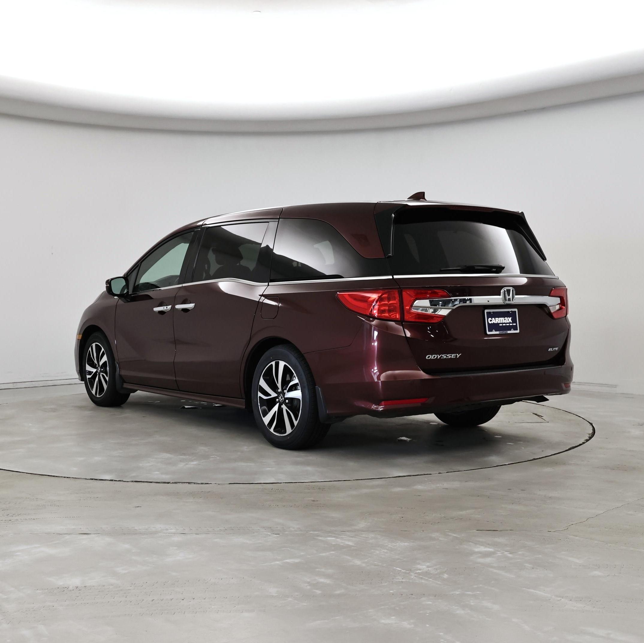 Thumbnail: 2018 Honda Odyssey - 2