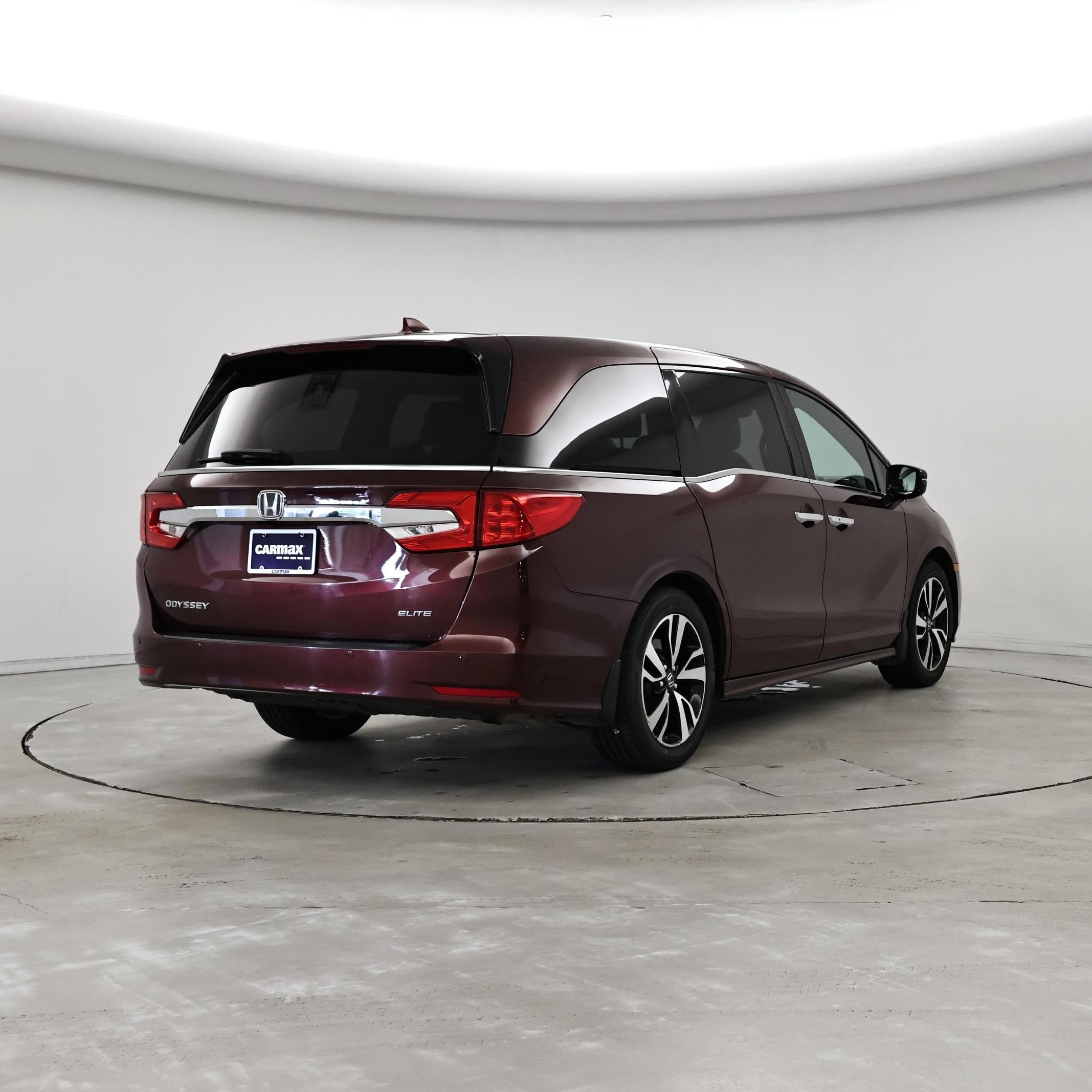 Thumbnail: 2018 Honda Odyssey - 8