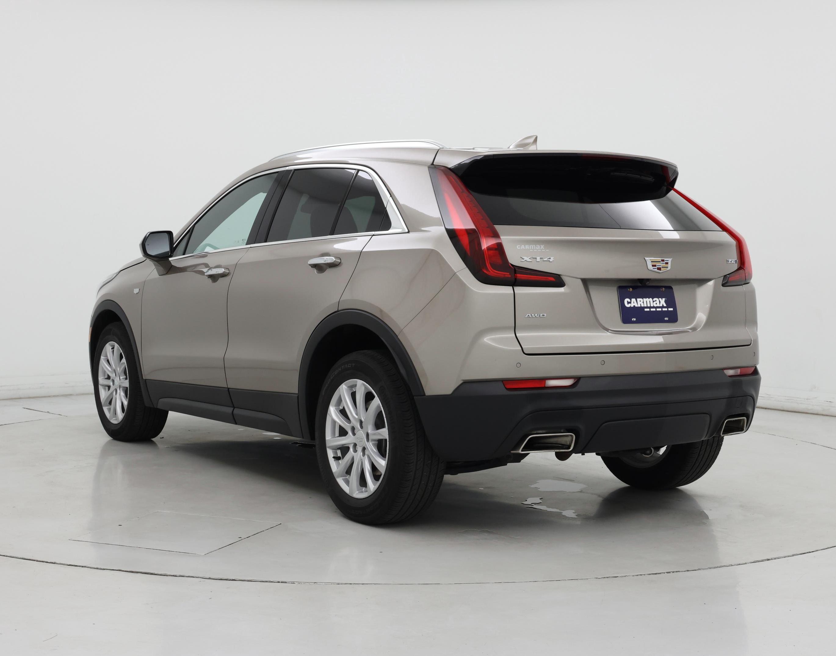 Thumbnail: 2023 Cadillac XT4 - 2