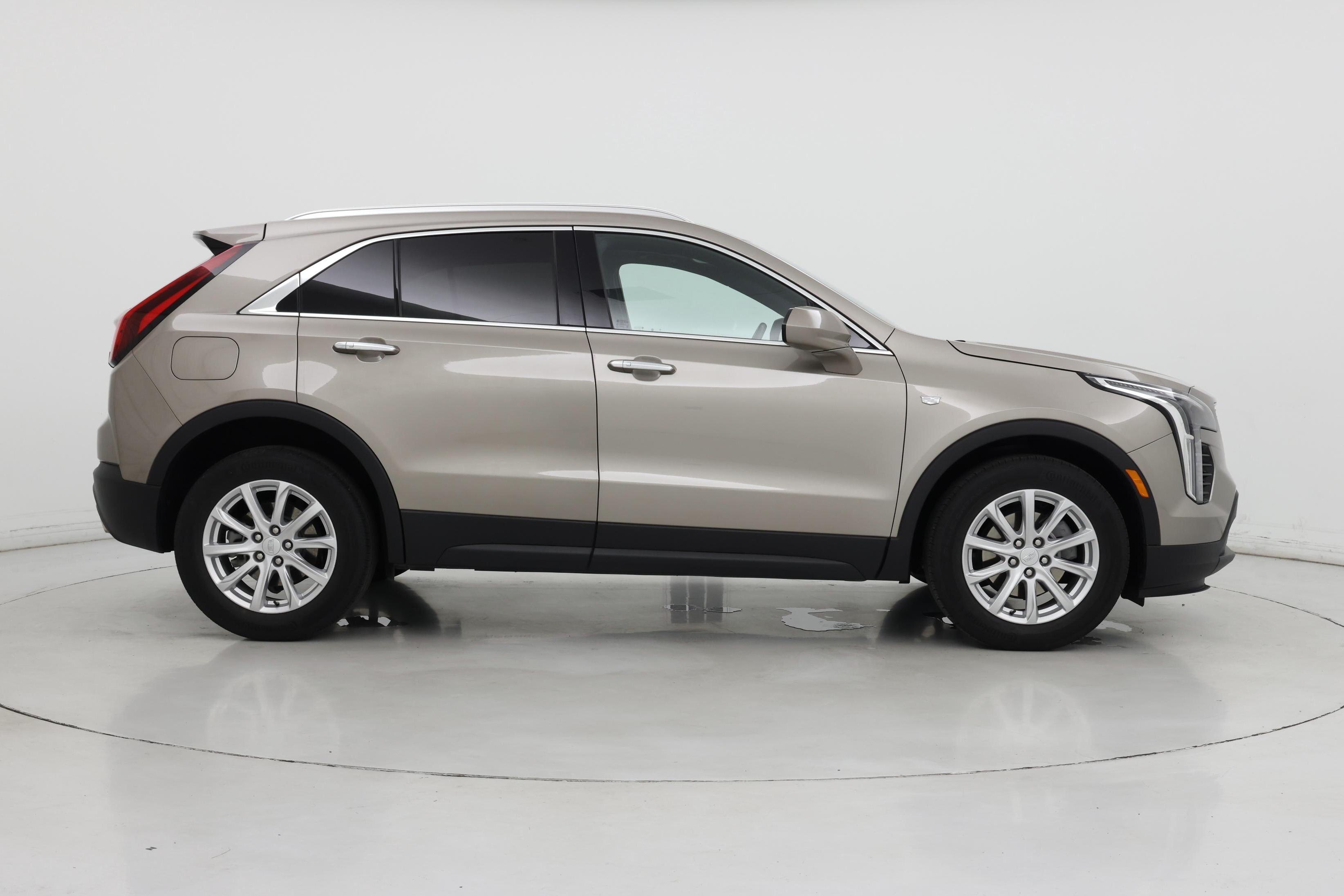 Thumbnail: 2023 Cadillac XT4 - 7