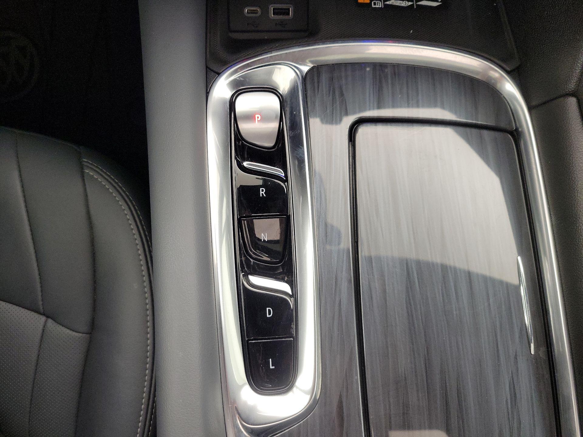 Thumbnail: 2022 Buick Enclave - 18