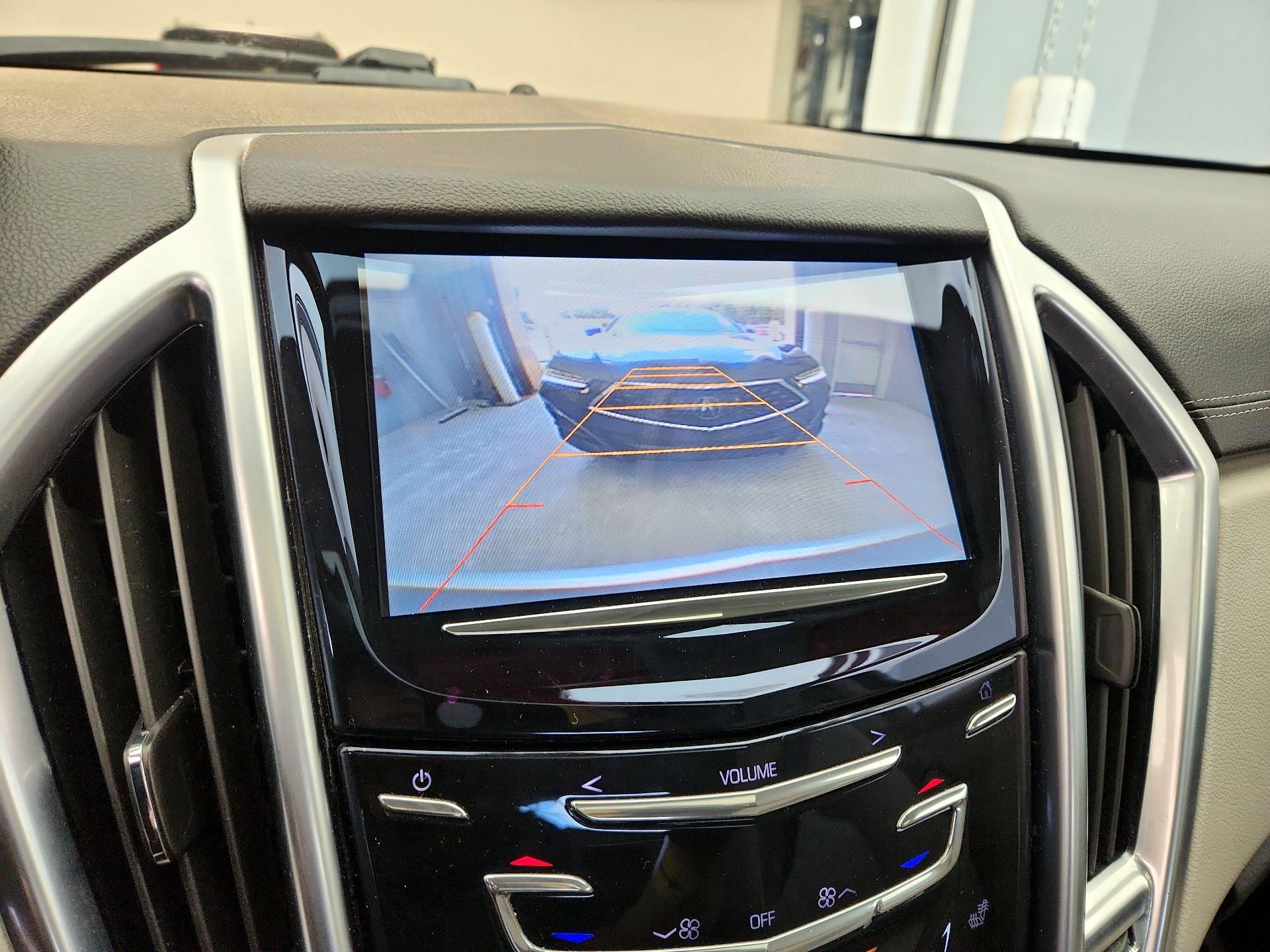 Thumbnail: 2015 Cadillac SRX - 14