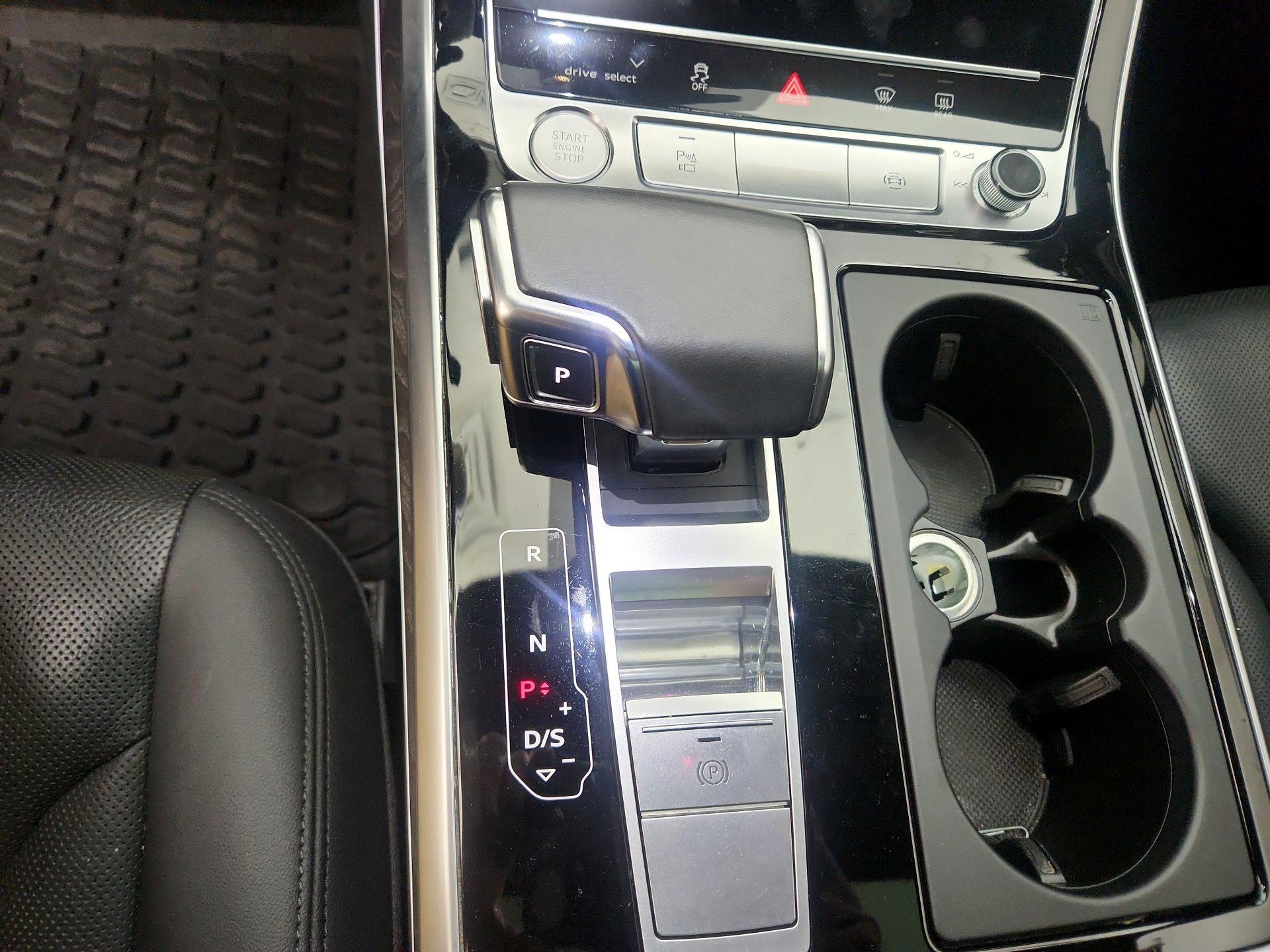 Thumbnail: 2020 Audi Q7 - 18