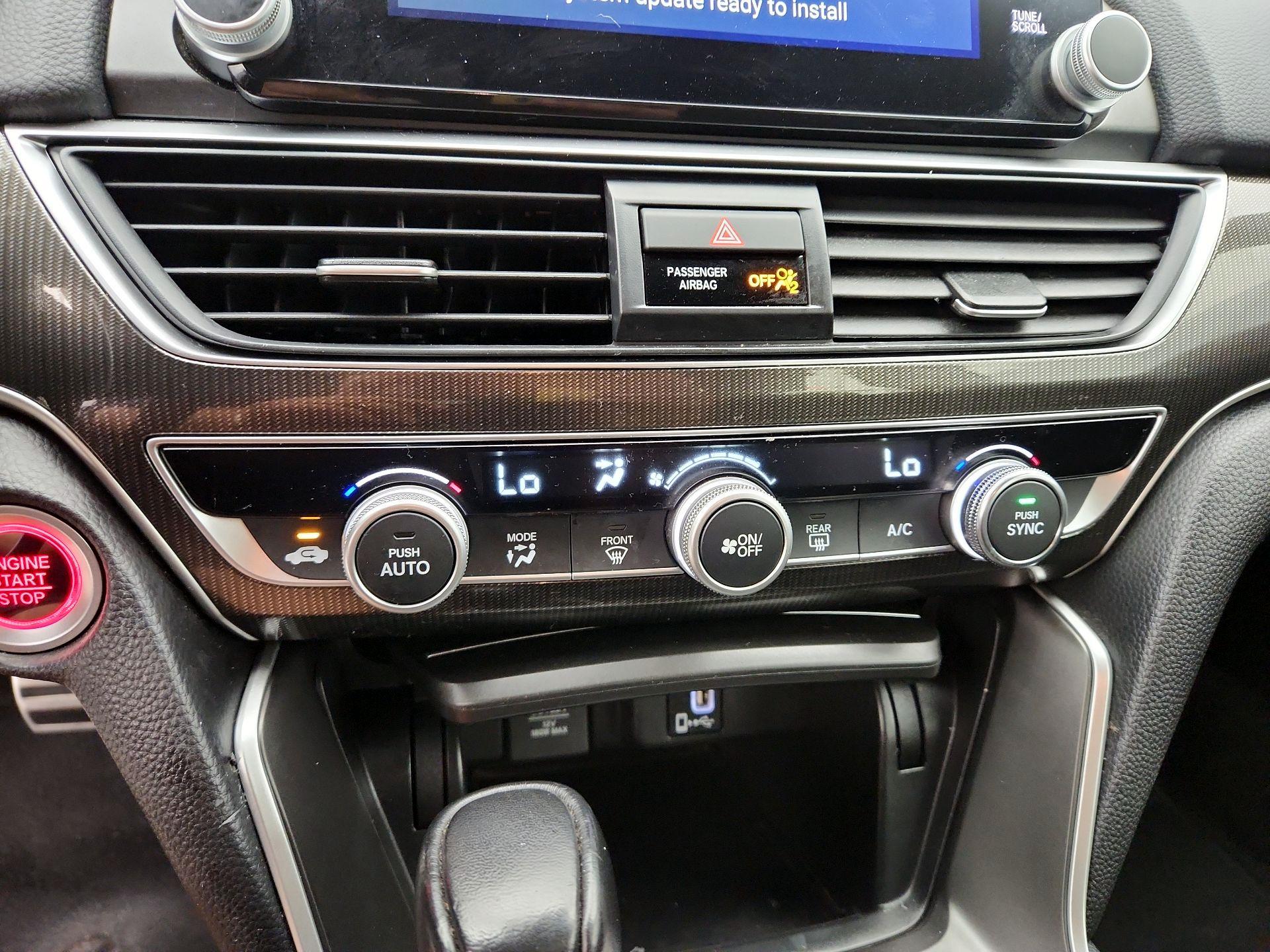 Thumbnail: 2019 Honda Accord - 16
