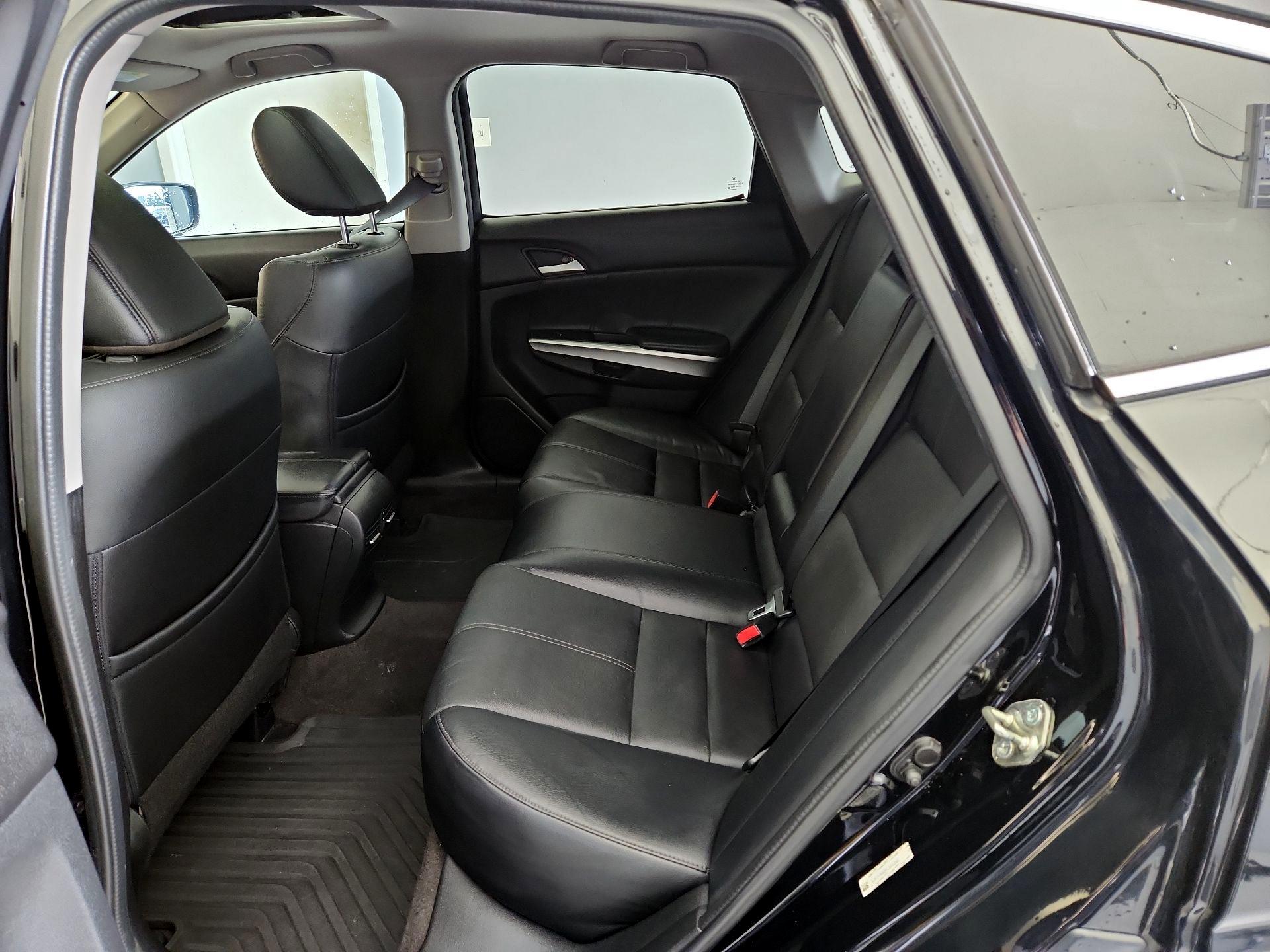 Thumbnail: 2015 Honda Accord Crosstour - 19