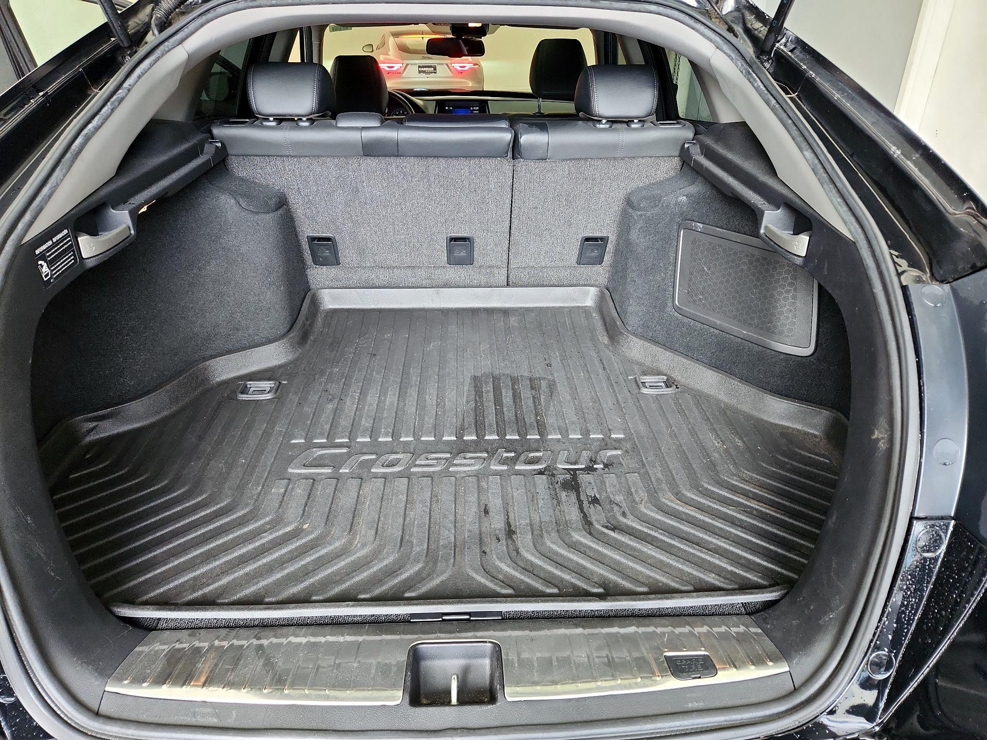 Thumbnail: 2015 Honda Accord Crosstour - 20