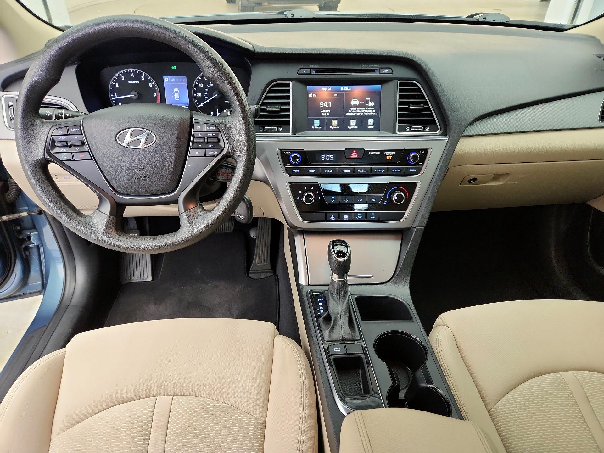 Thumbnail: 2017 Hyundai Sonata - 9