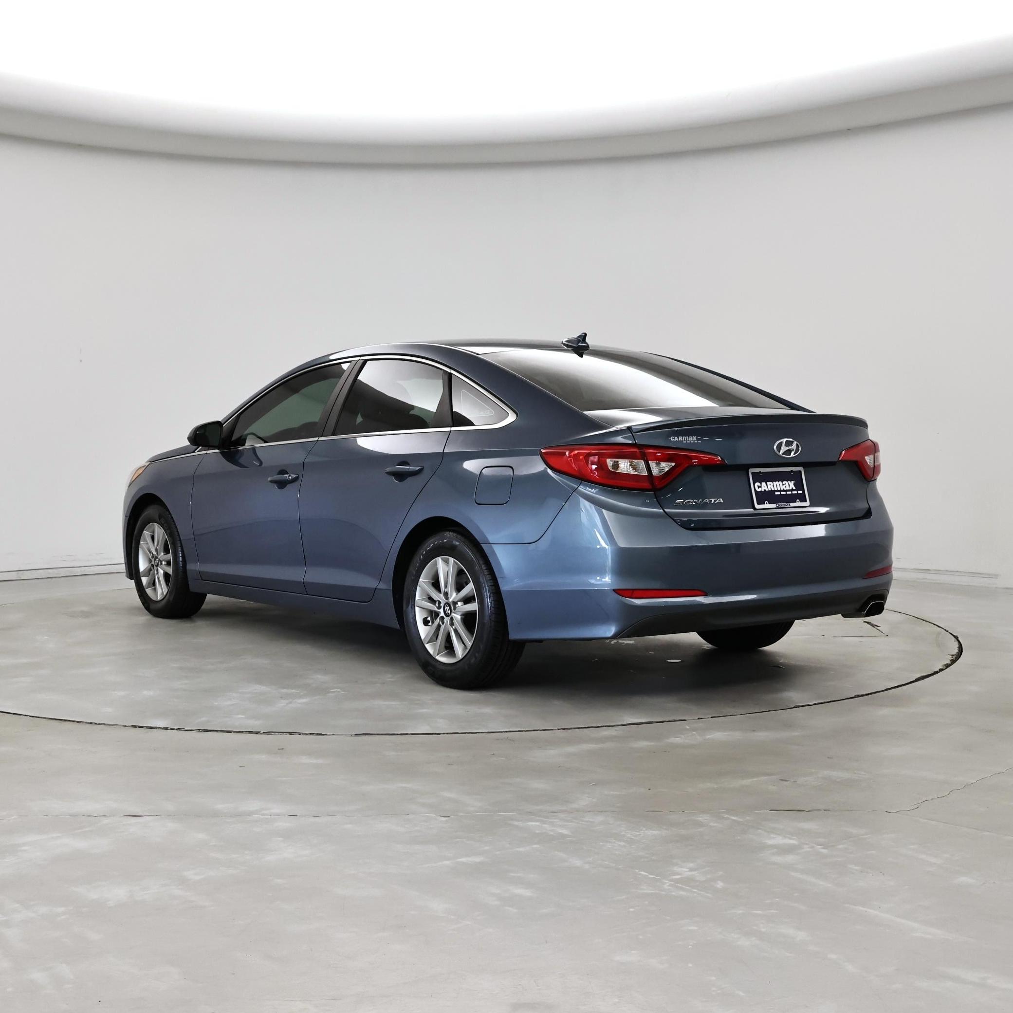 Thumbnail: 2017 Hyundai Sonata - 2