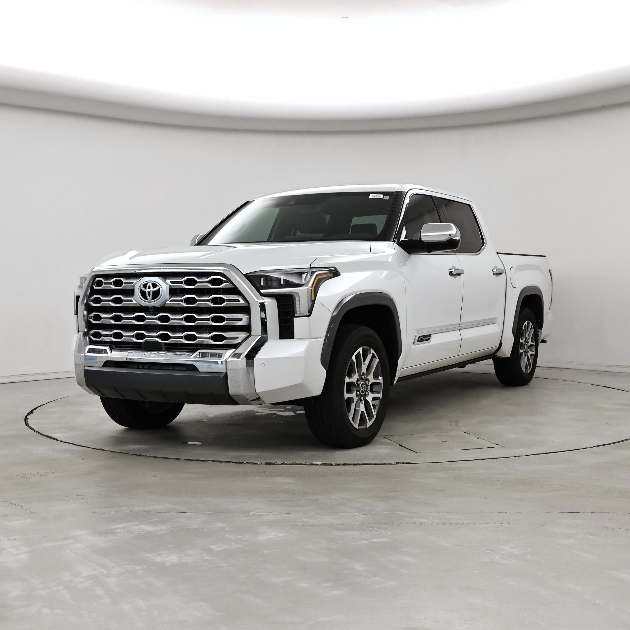 Thumbnail: 2022 Toyota Tundra - 4