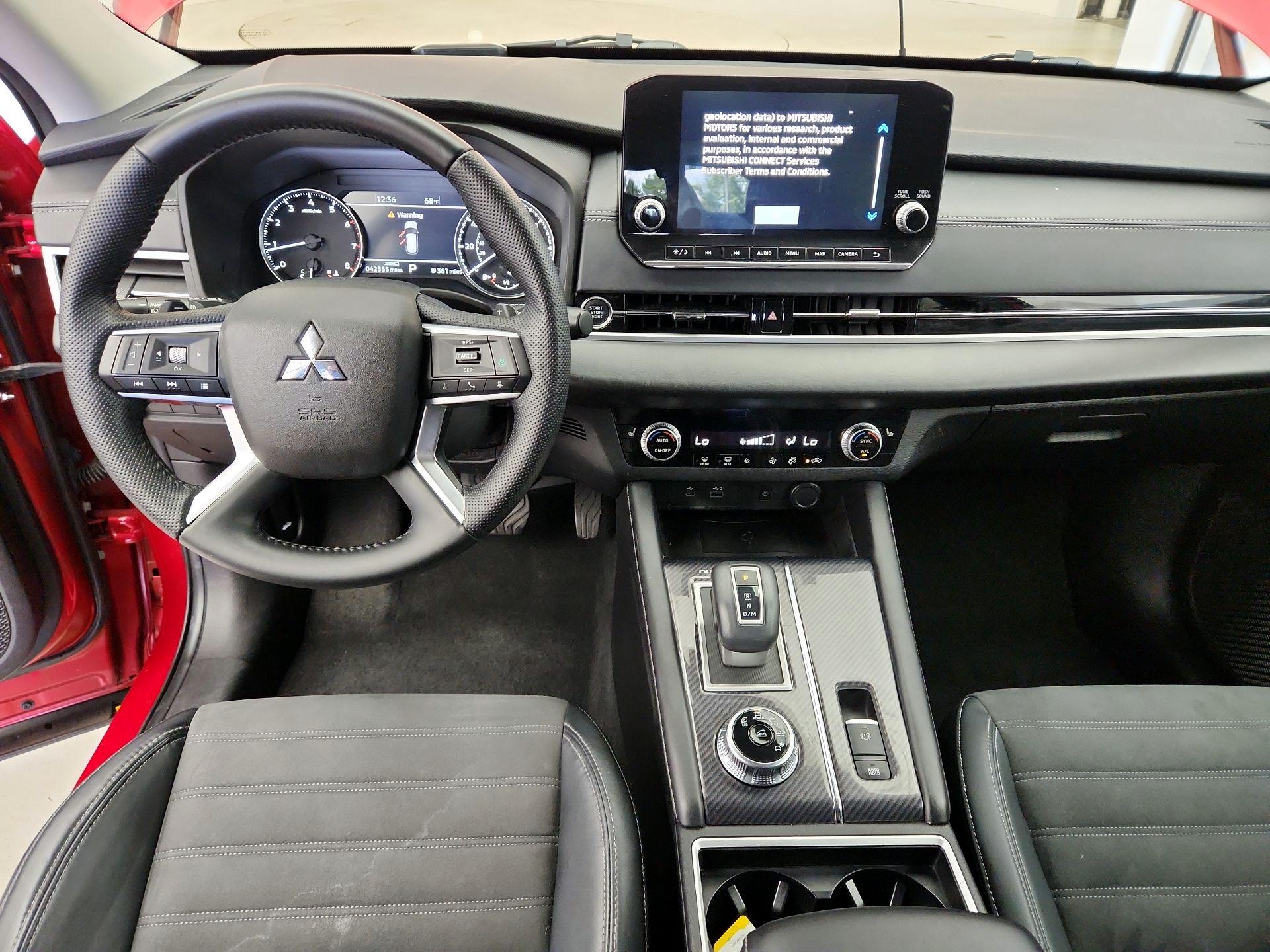Thumbnail: 2022 Mitsubishi Outlander - 9
