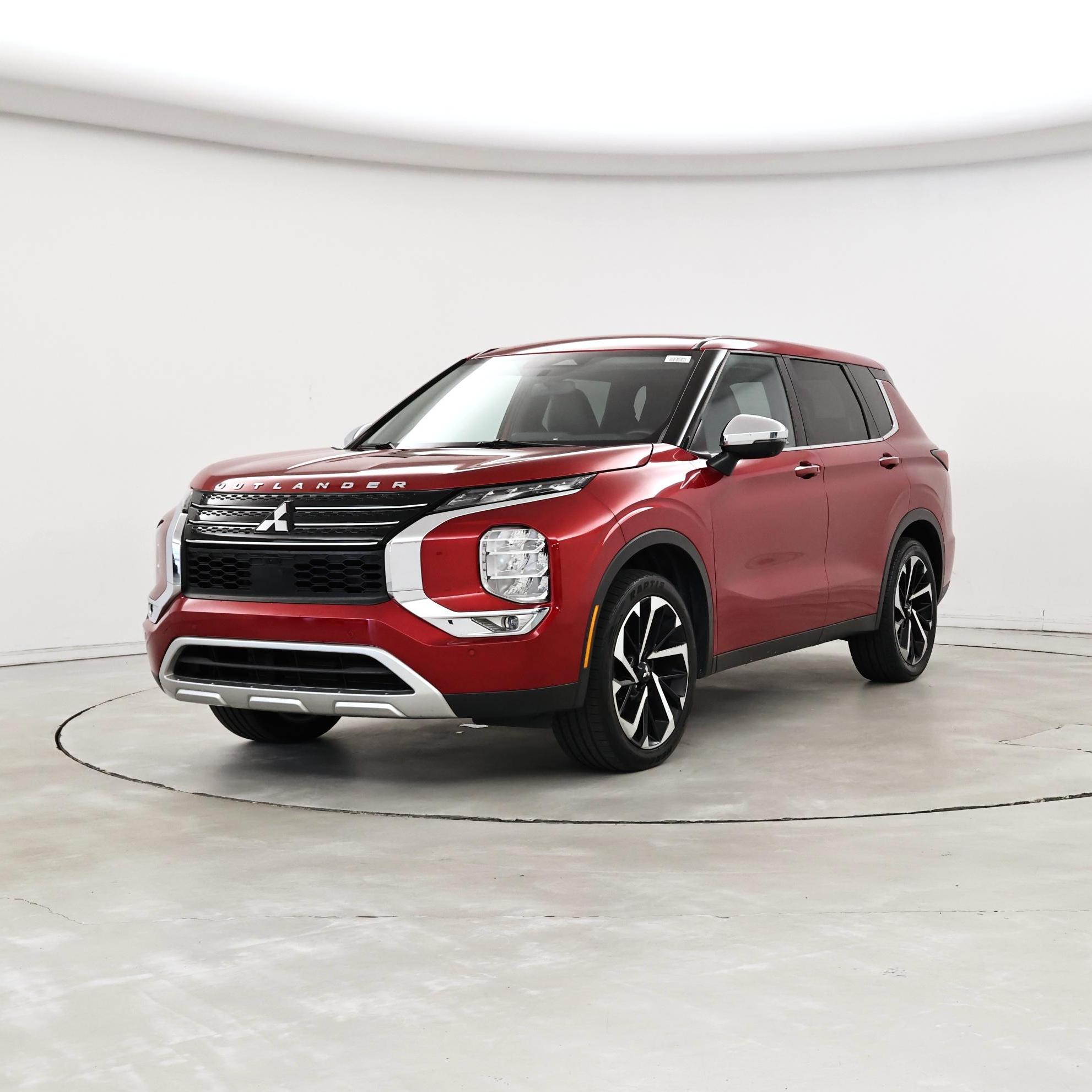 Thumbnail: 2022 Mitsubishi Outlander - 4
